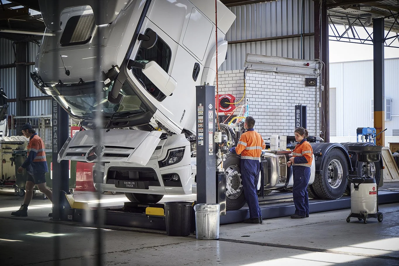 DaimlerService_02.jpg