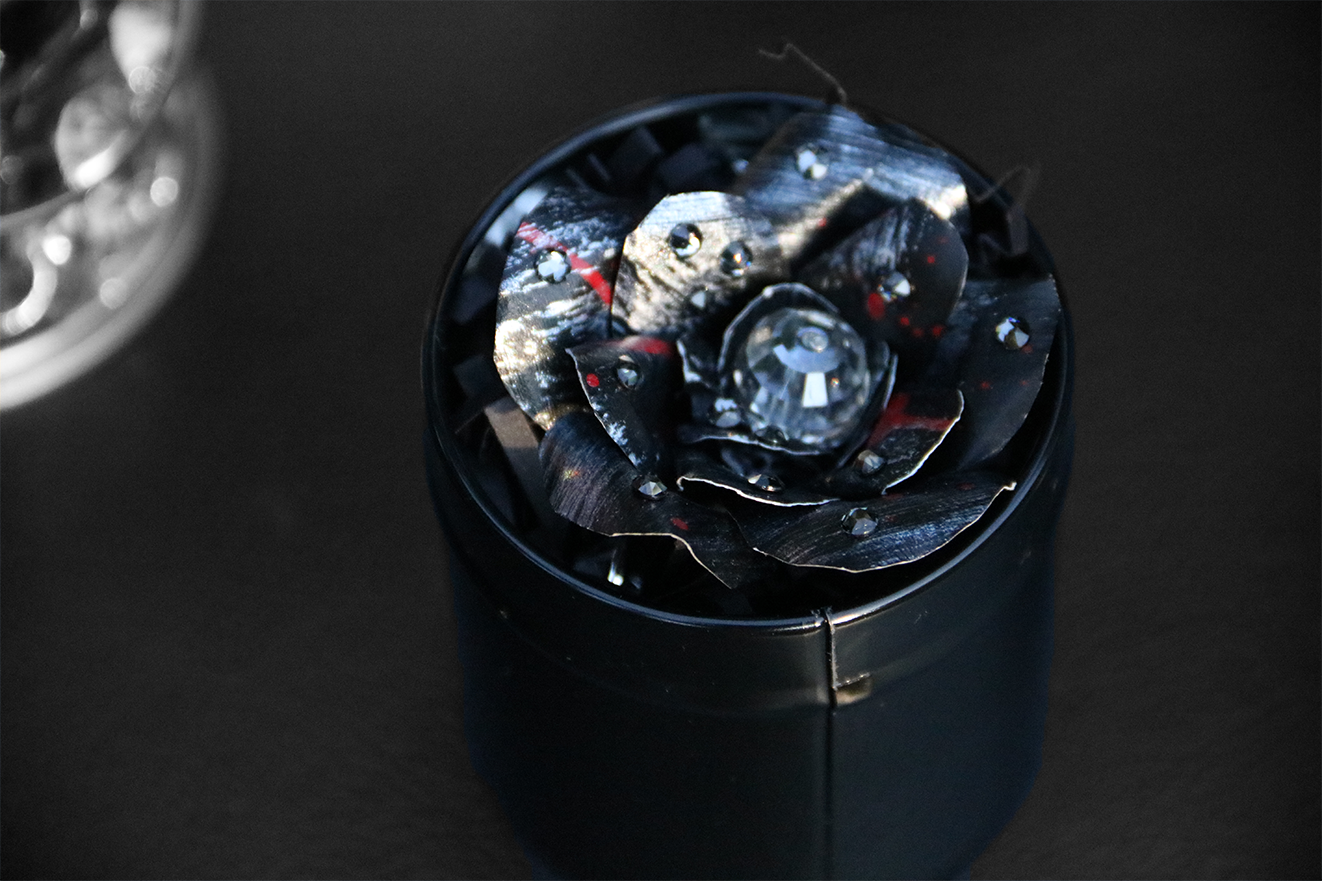 Black Flower_19072157.png