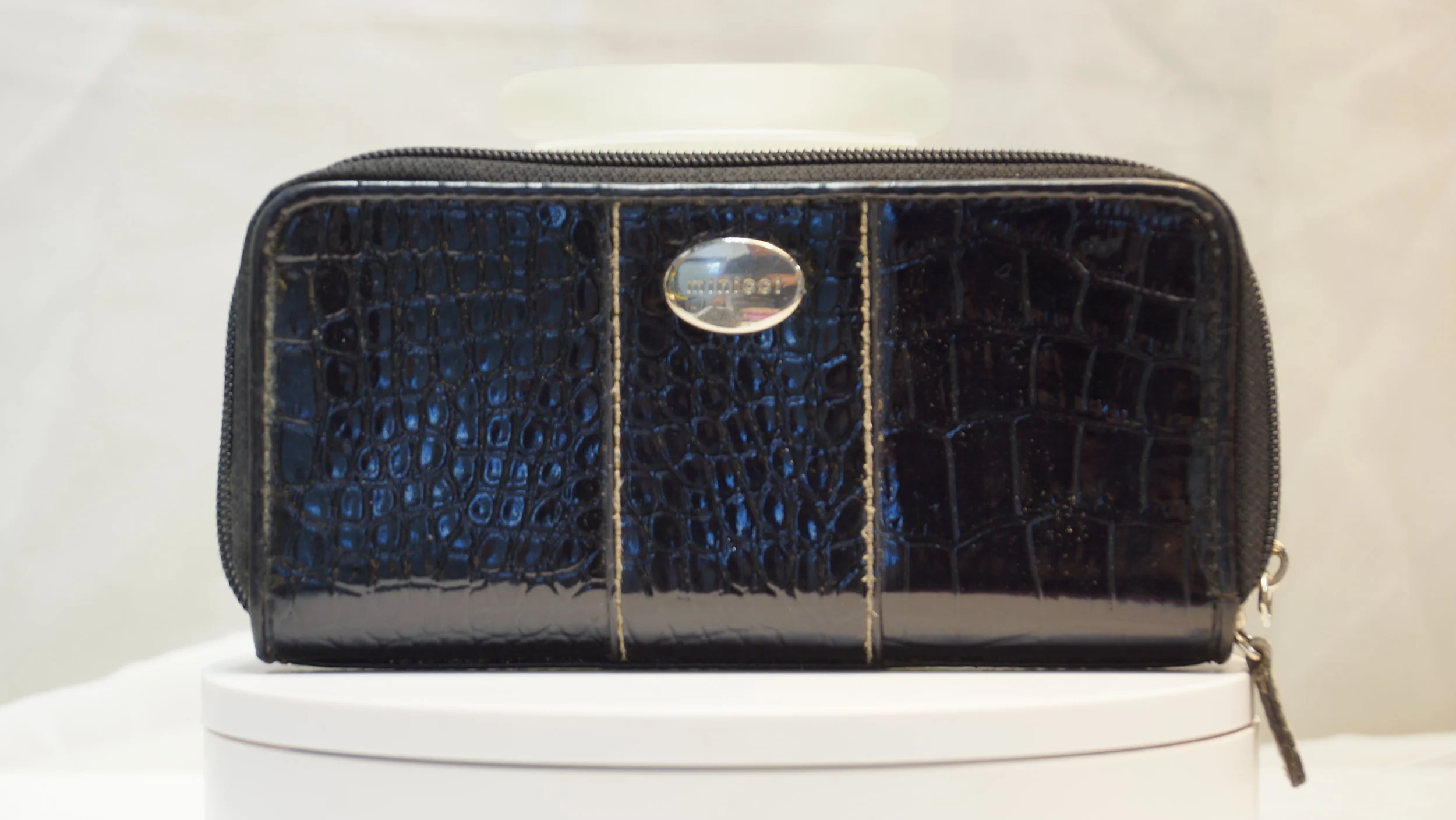 Minicci - Women's Clutch Purse