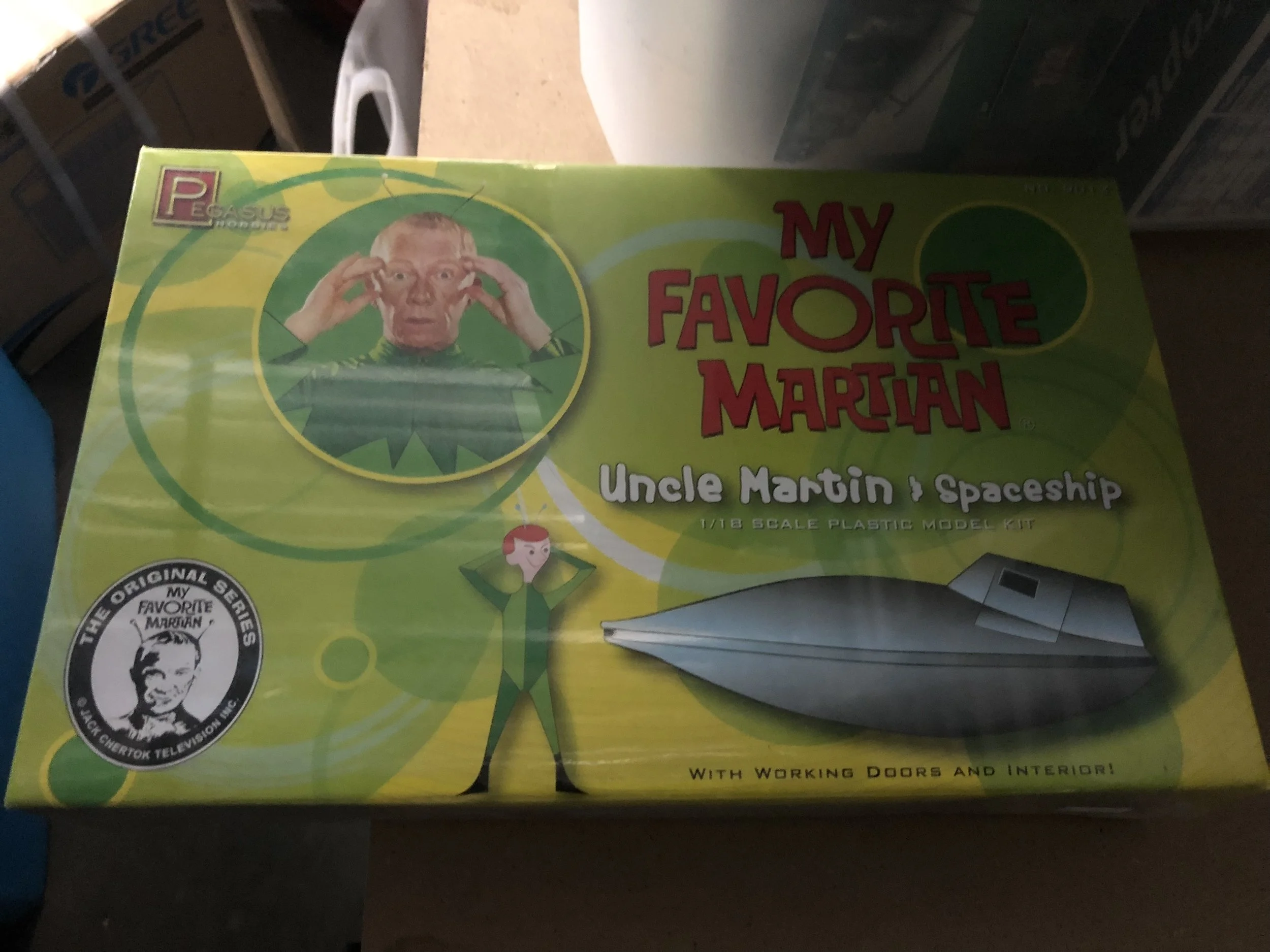 Pegasus - My Favorite Martian - UNcle Martin Spaceship