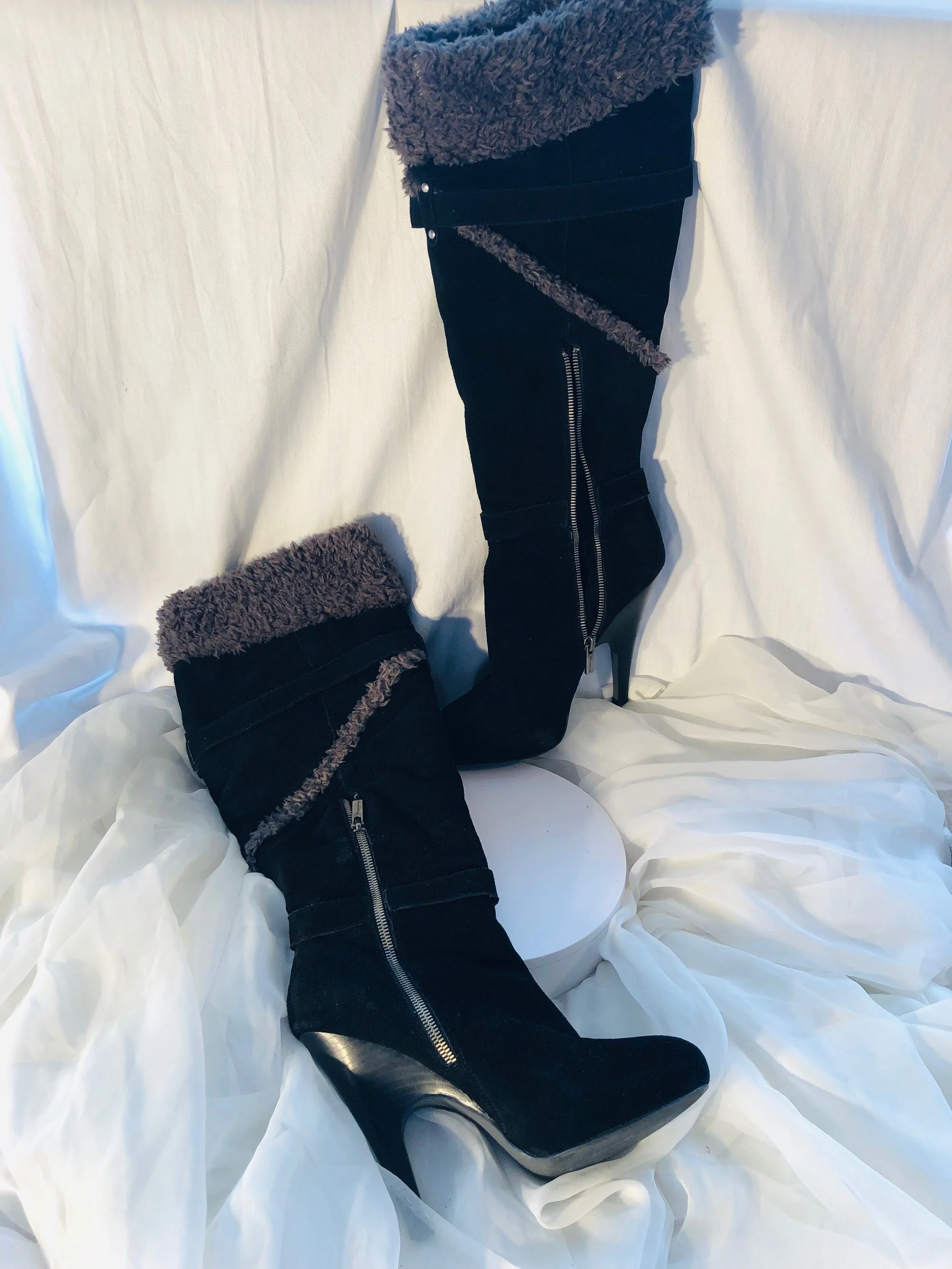 Women's Suede Boots 