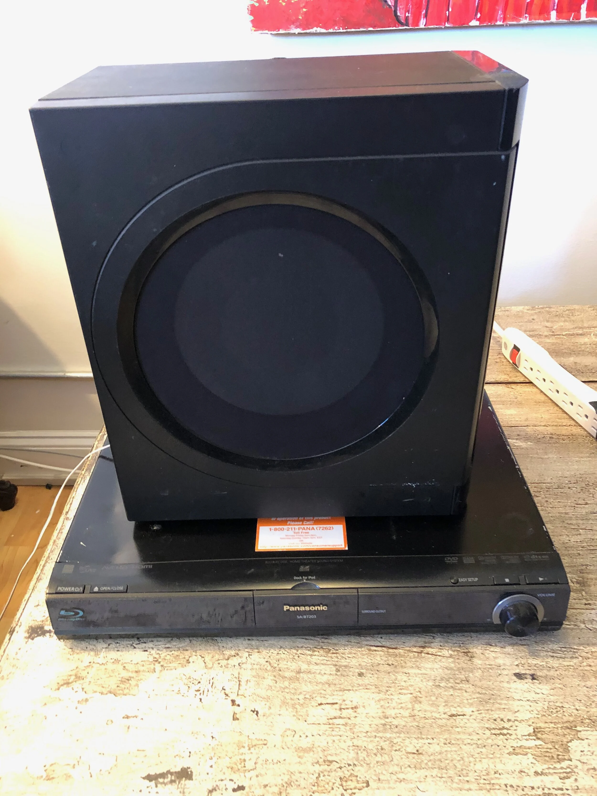 Panasonic SA-BT200 Blu-ray DVD player Home Theater Sound System - 7 Speakers