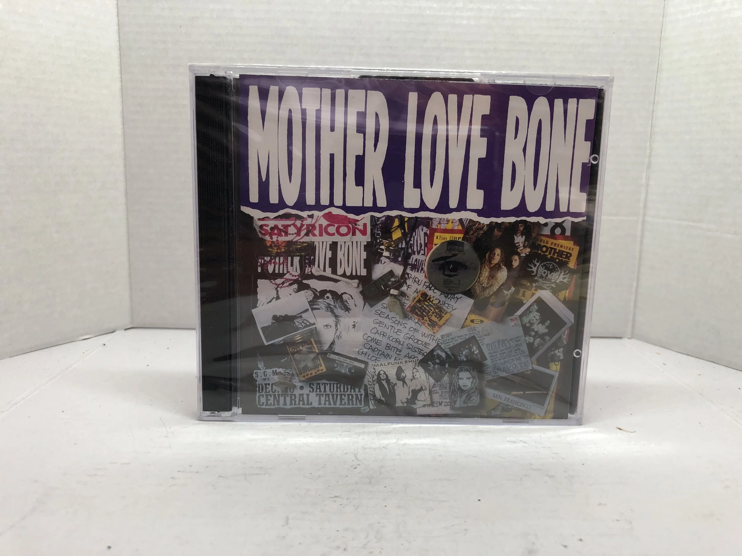 Mother Lovebone (Unopenned)