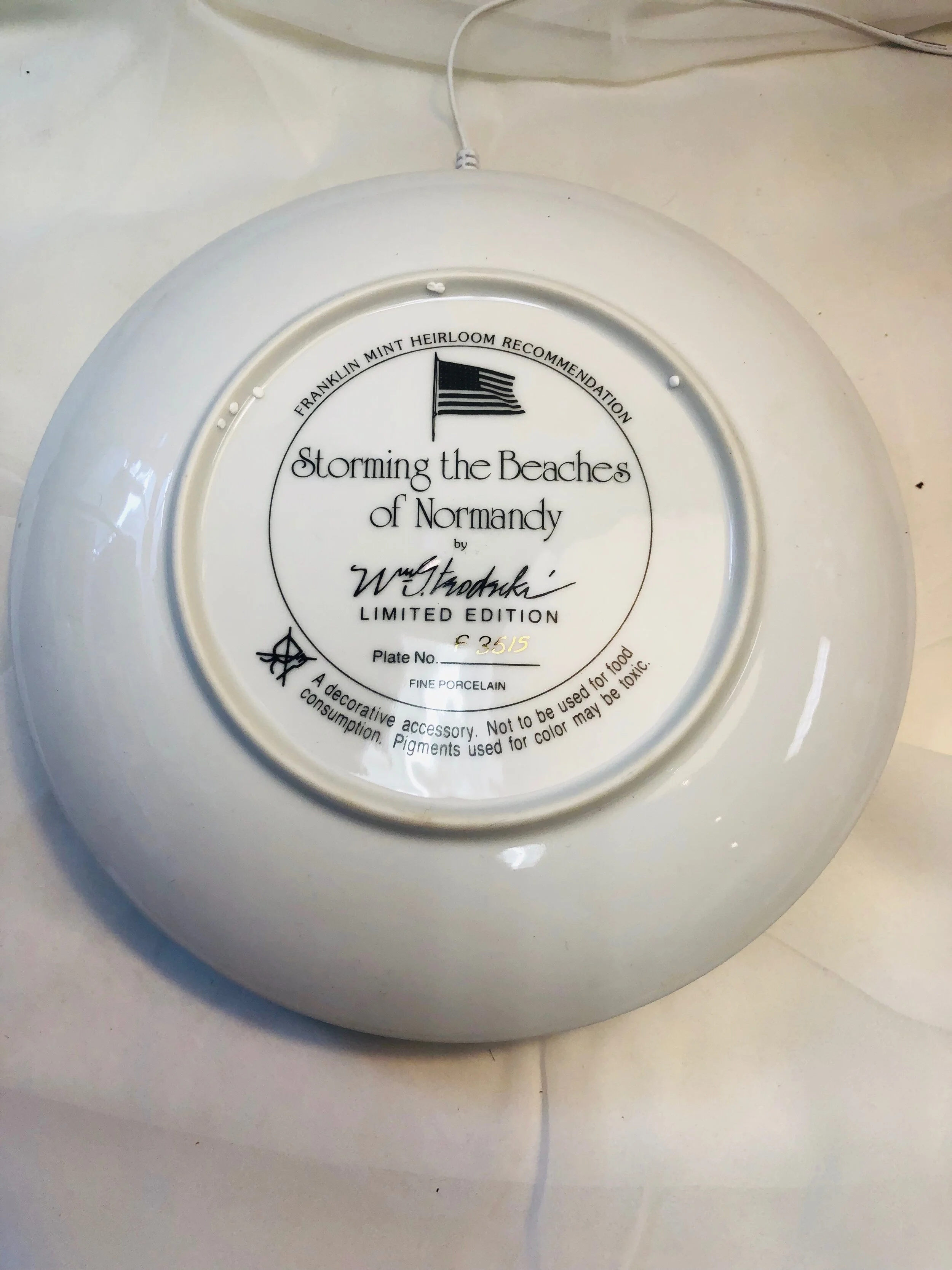 Franklin Mint Heirloom Recommendation Plate Set