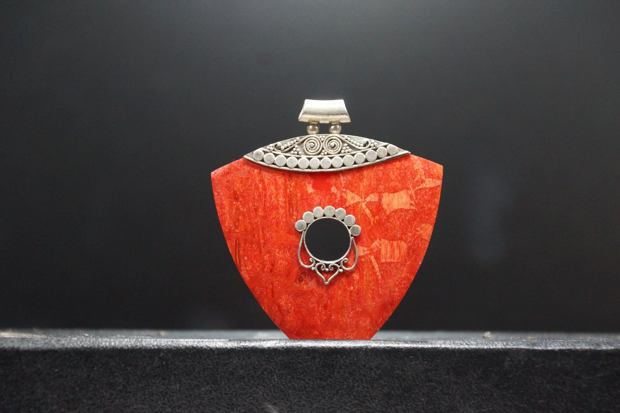Arrow Orange Jade Pendent 