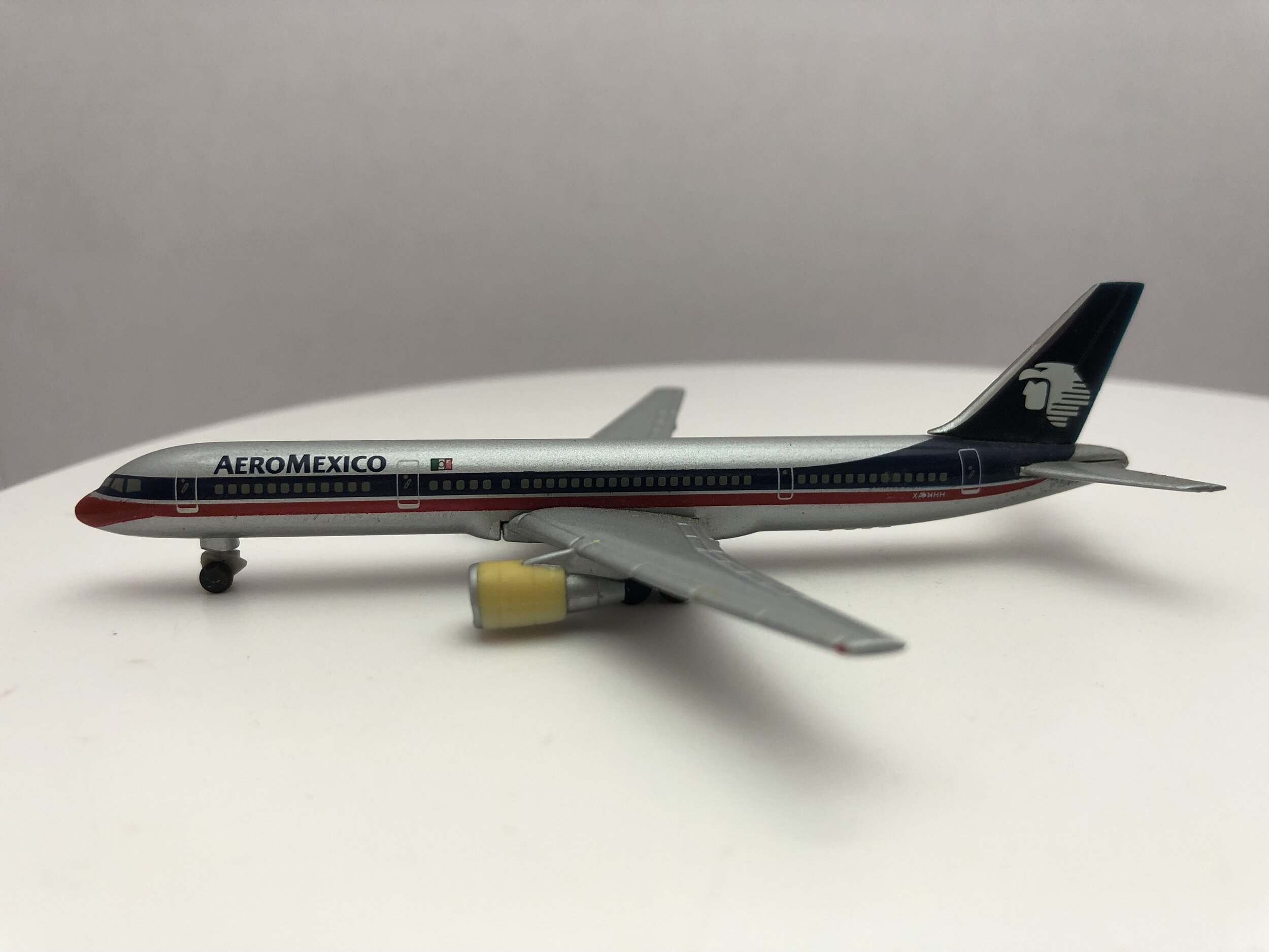 Aeromexico Boeing 757-200 Scale 1:500 - Herpa Model #503730 - Relased 1998-1-1