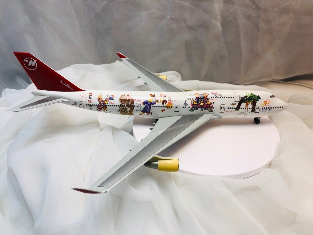 Dragon Wings 50 years bridging the pacific scale 1:200 