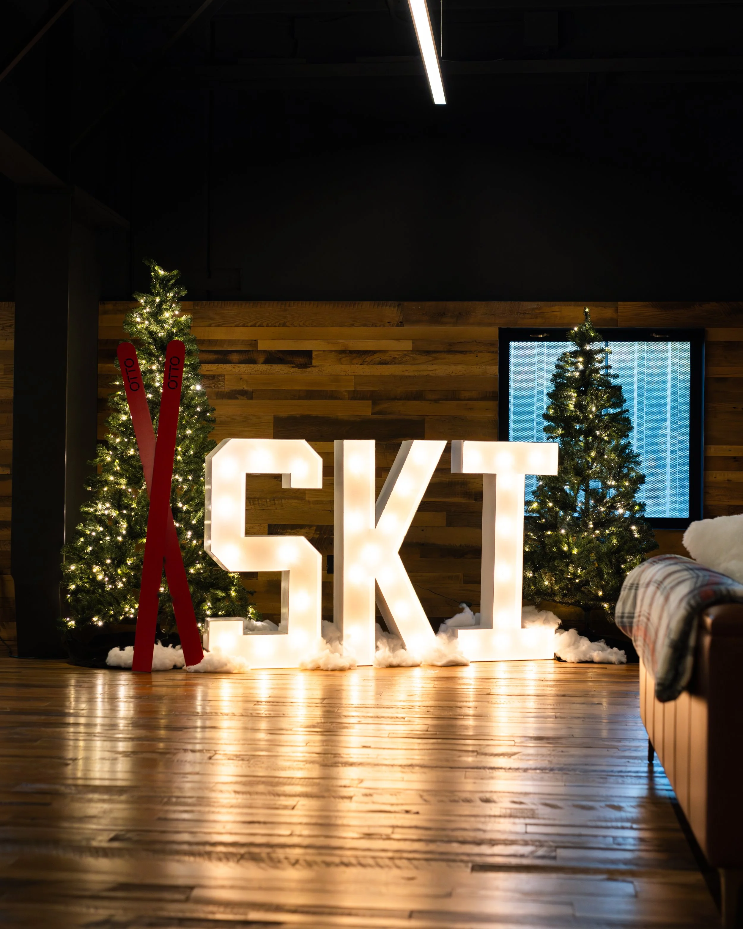 OTTO SKI CLUB HOLIDAY PARTY