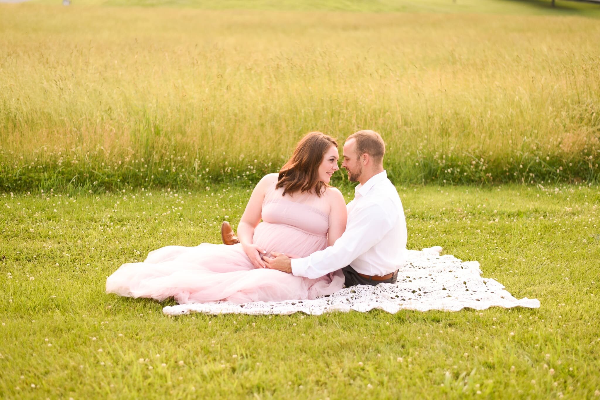 Little Snaps Photography | Maryland Lifestyle Maternity Photographer