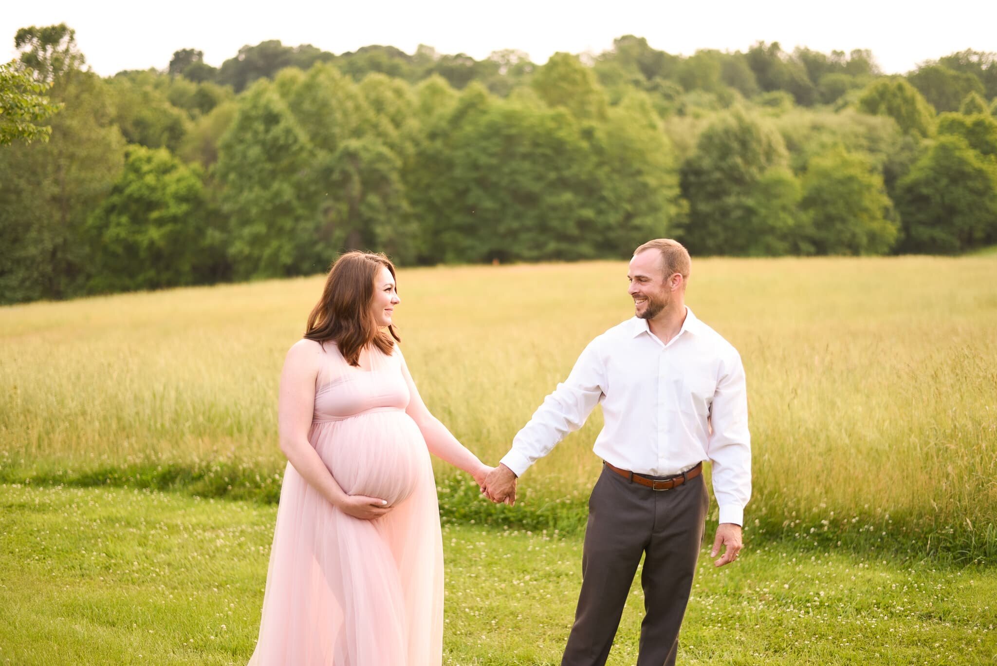 Little Snaps Photography | Maryland Lifestyle Maternity Photographer