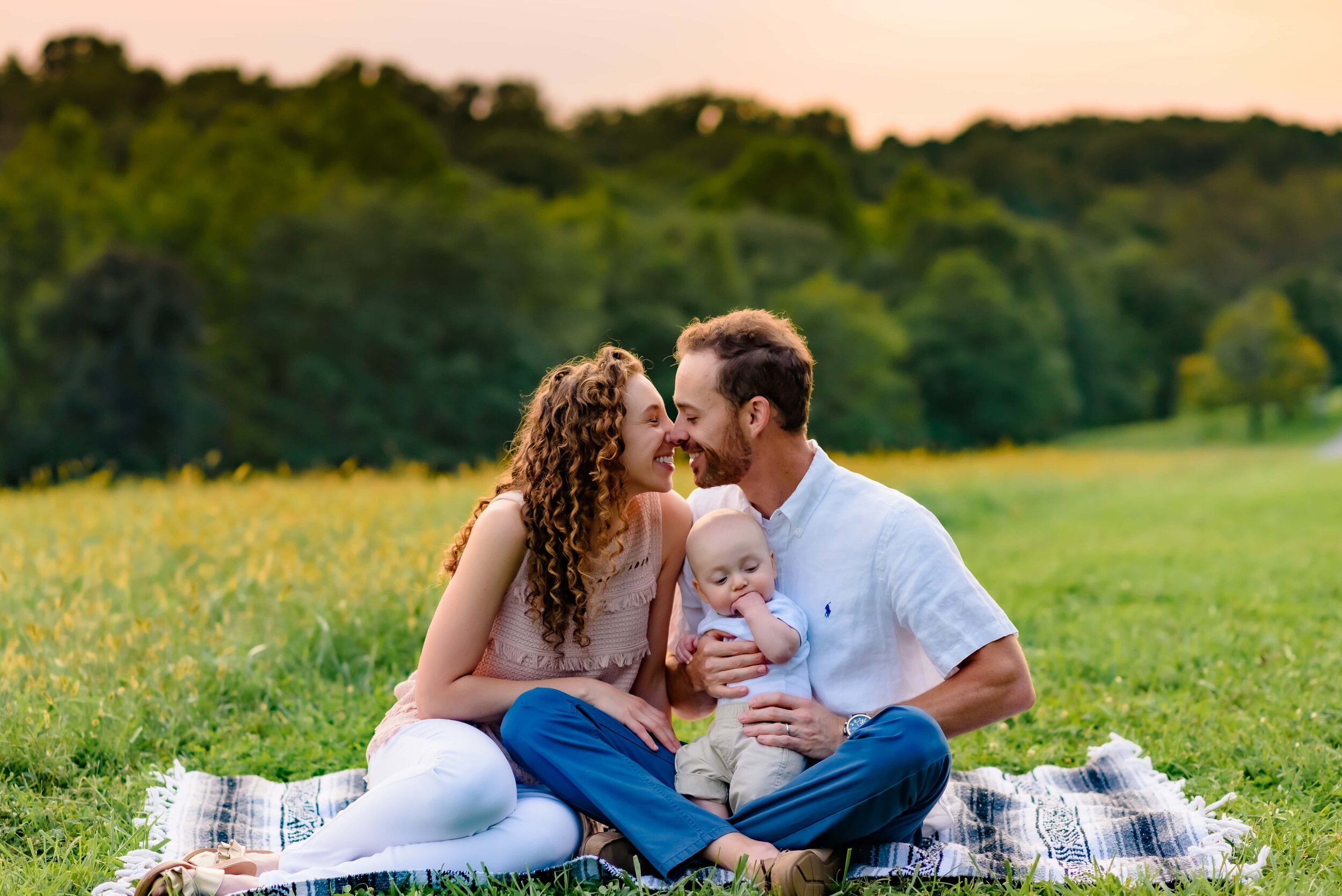 Maryland Newborn Photography - family in a field