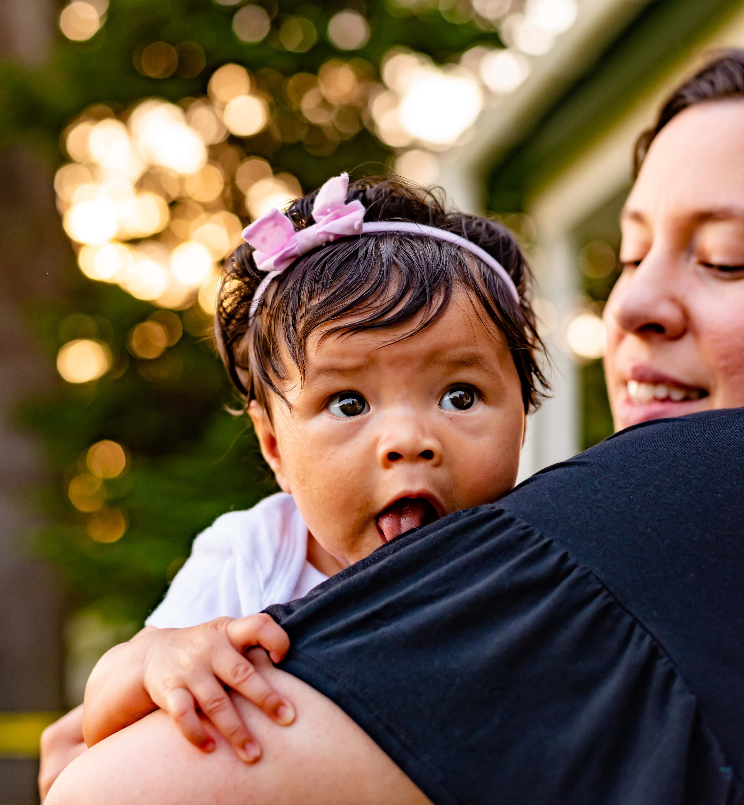 Maryland Newborn Photographer sunset photo with mom and baby