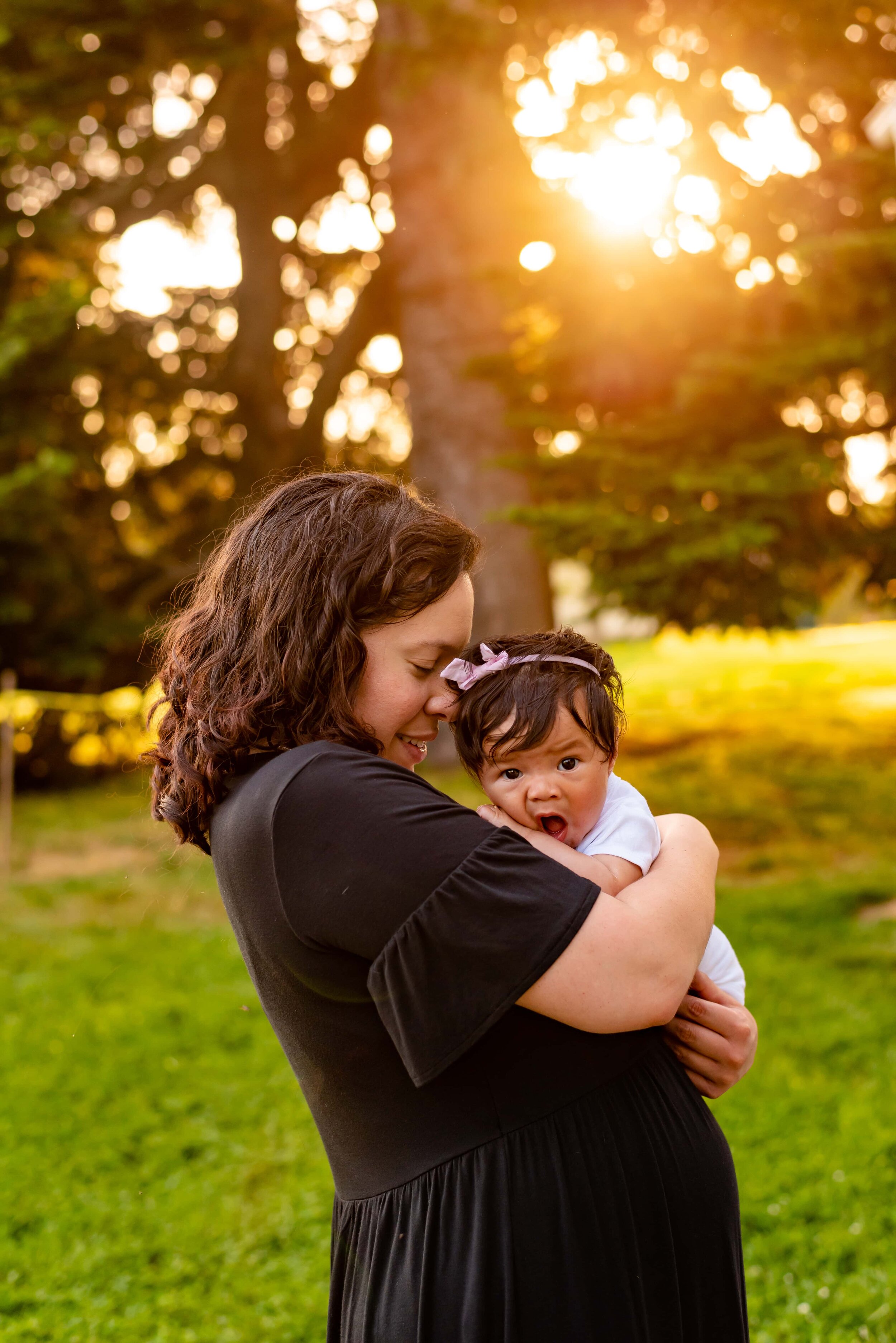 Maryland Newborn Photographer sunset photo with mom