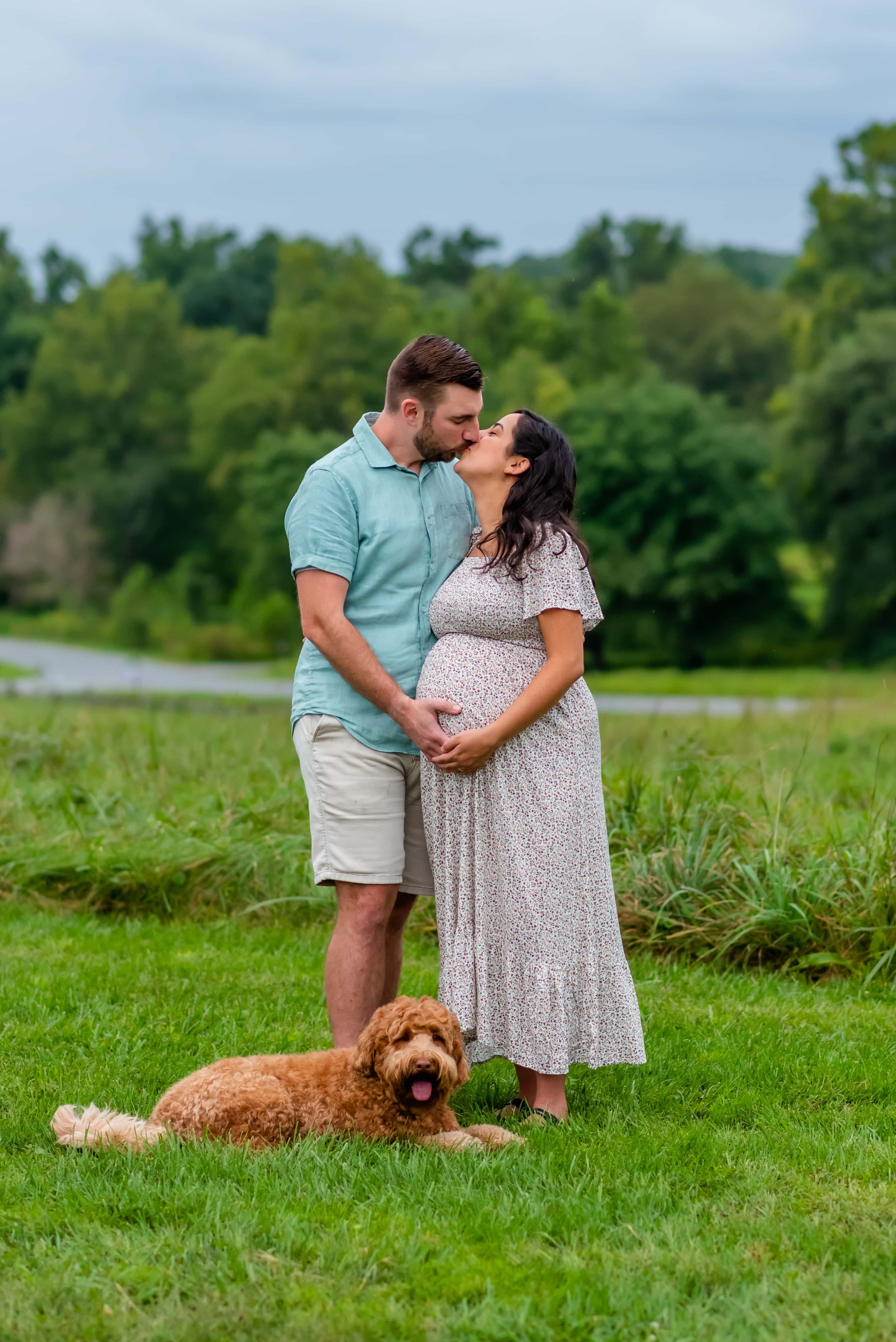 Maryland Maternity couple photoshoot with dog