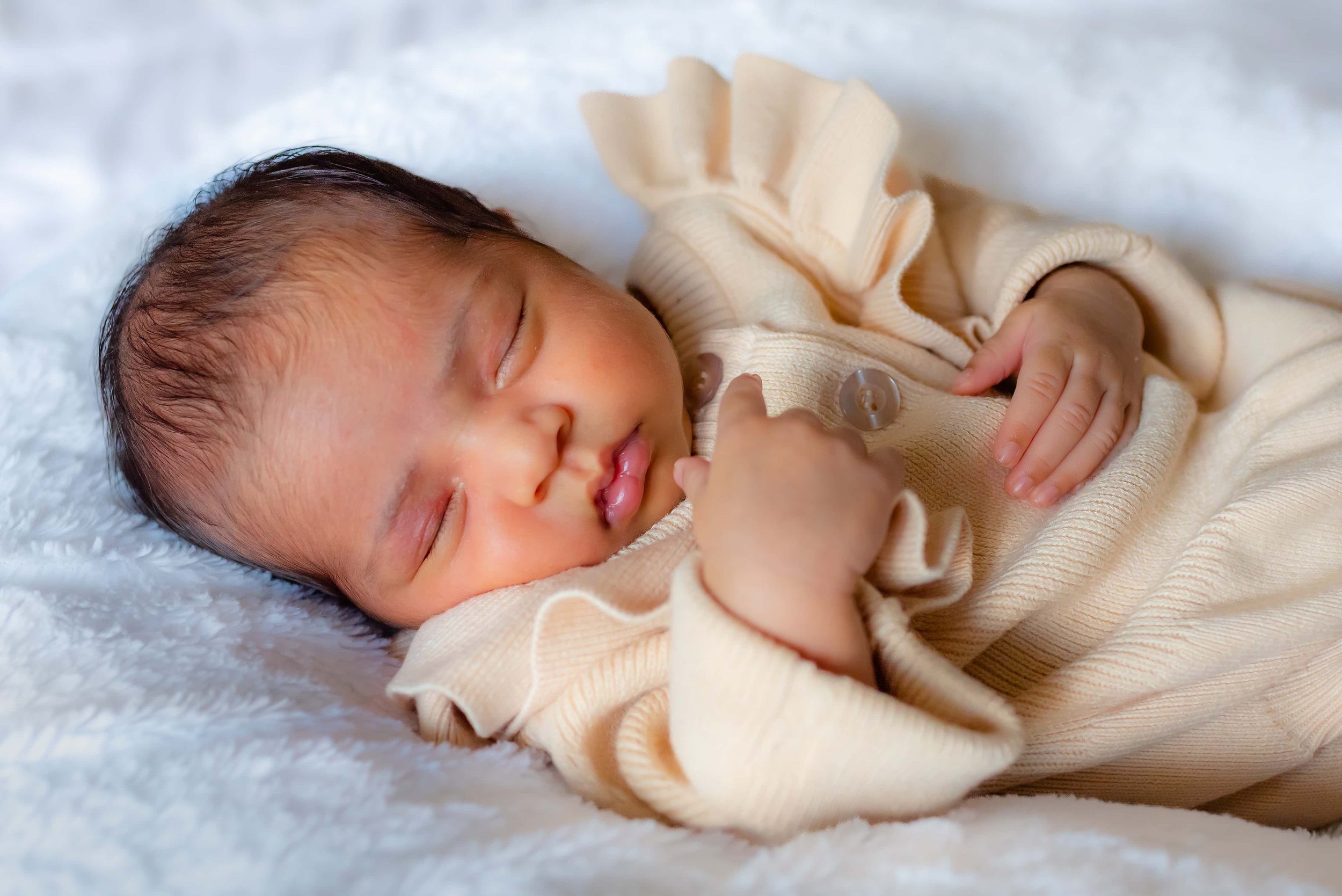 Maryland Newborn Photography -  Sleeping newborn baby 