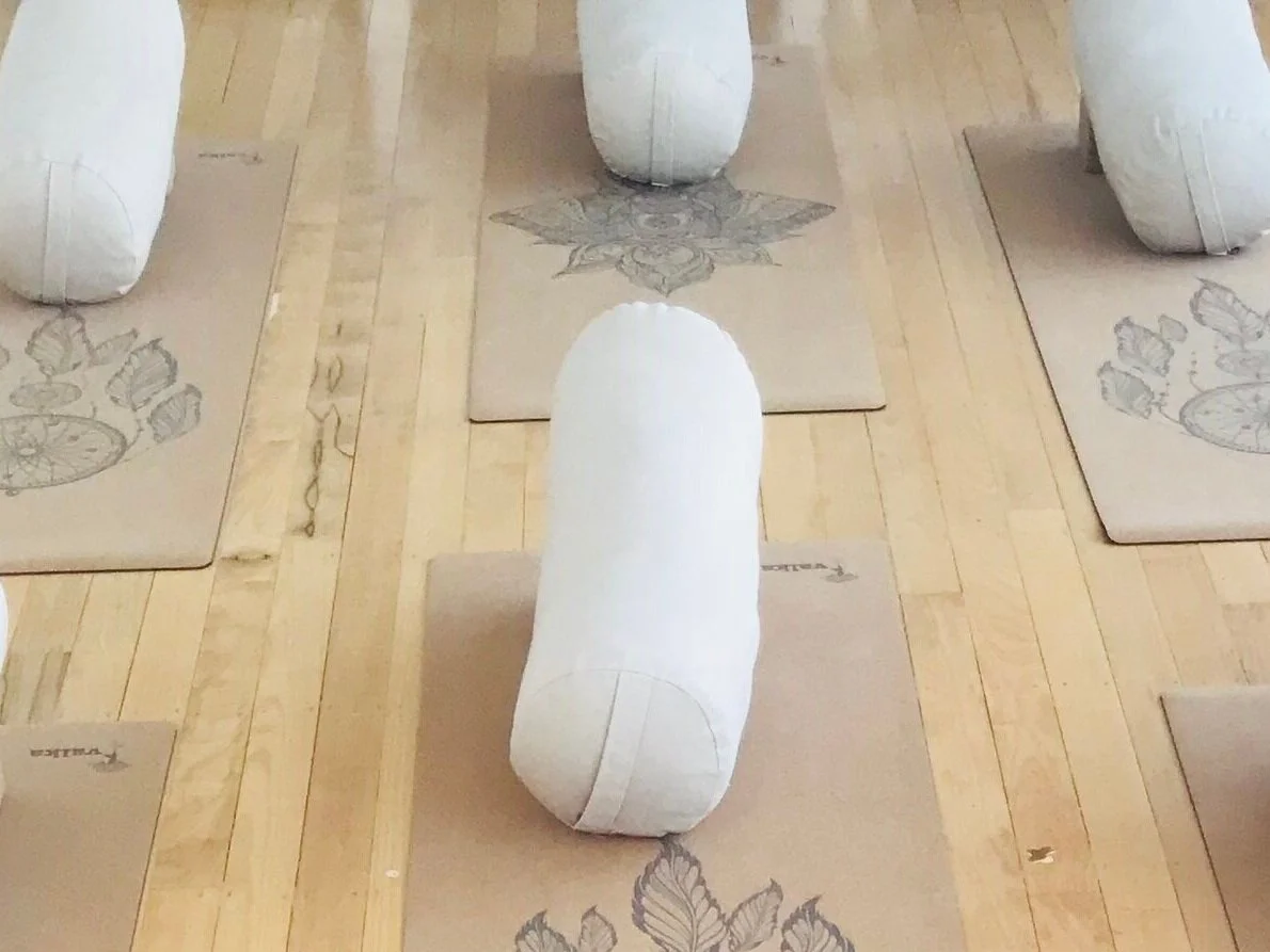 Bolsters Yoga Takapuna