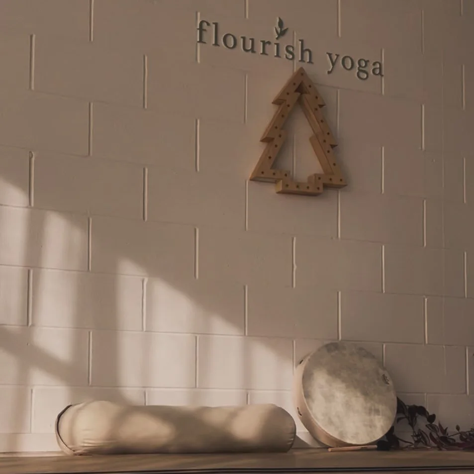 Pre-Christmas yoga 🎄
Come if you can.
Rest if you need.
No pressure &mdash; just presence 🧘&zwj;♀️

Wednesday 17 &amp; Thursday 18 ~ normal classes 
Friday 19 ~ 9.30am all levels flow 
Saturday 20 ~ normal classes 
Sunday 21 ~ 9.30am slow flow 
Mon