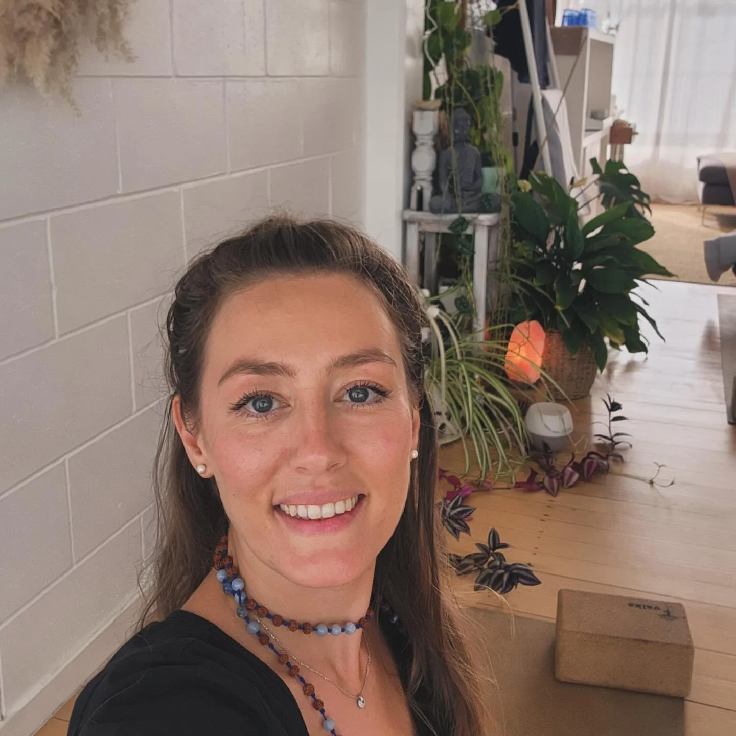 Welcoming this Italian Goddess to the Flourish teaching team 💫💫💫
Francesca will be radiating out her calm and grounding energy every Sunday as she takes over teaching our Restorative yoga class. A certified Reiki instructor, you&rsquo;ll literally