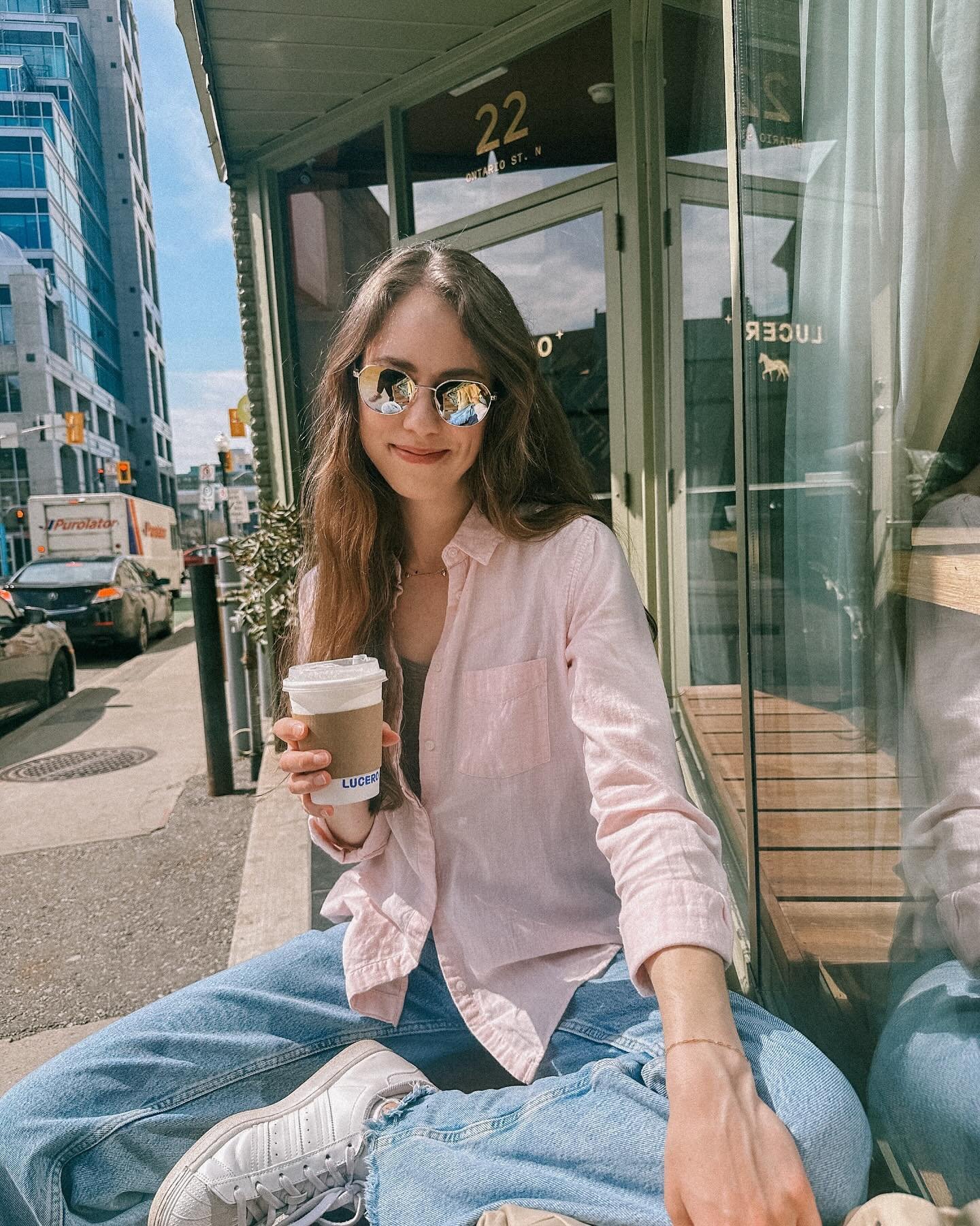 Grateful for sunshine. Grateful for jacket-free weather.

For the colour green.

For peppermint tea and long hair.

For gen z bringing back baggy jeans.

For friends who say &ldquo;you&rsquo;re such a vibe, let me get a pic of you&rdquo;.

And for an