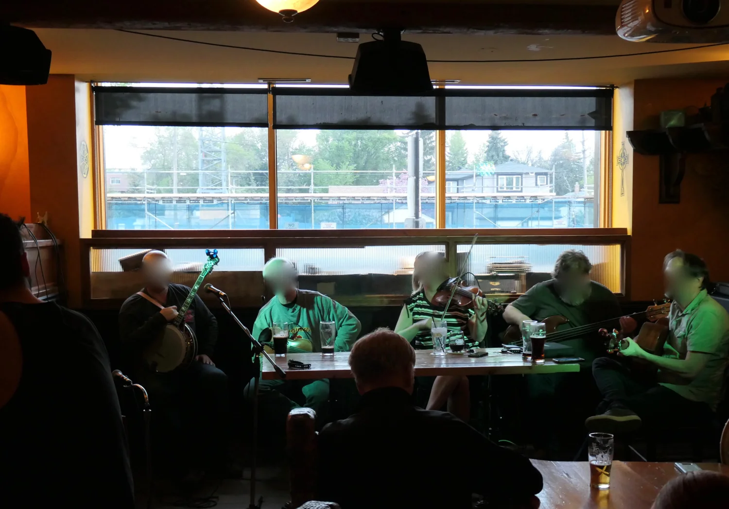 Ceiligh at a local pub