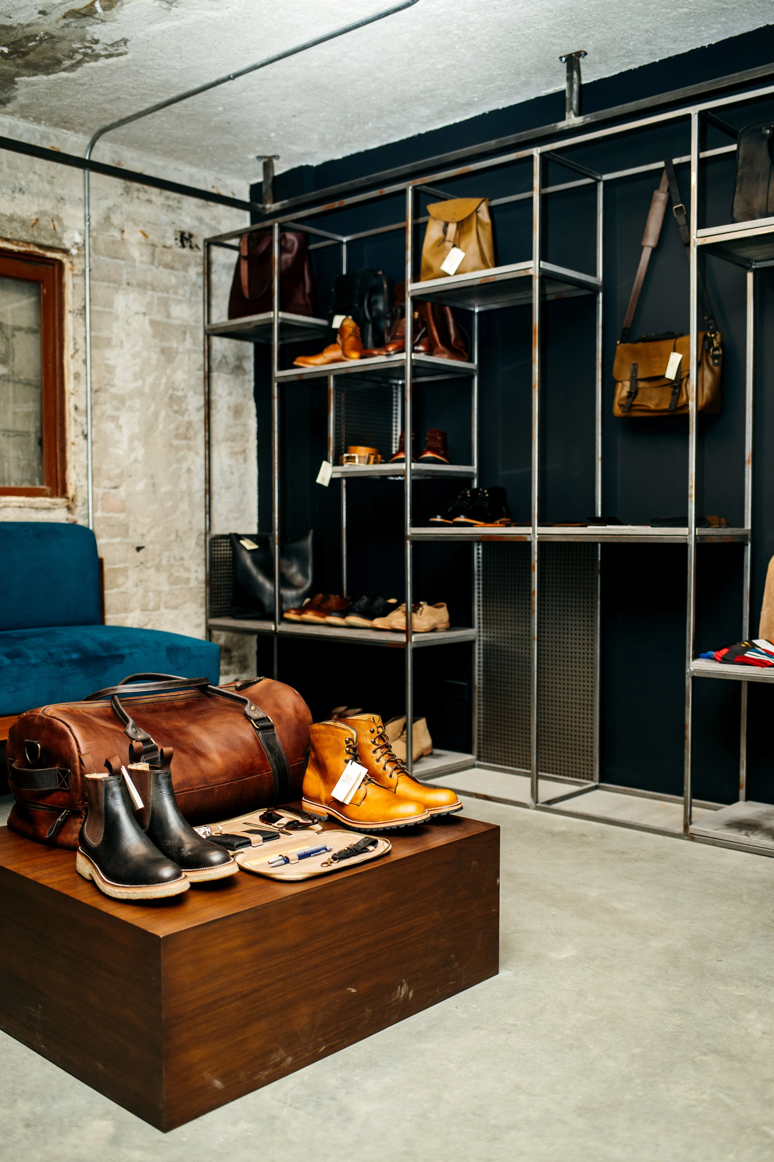 BOUTIQUE STORE