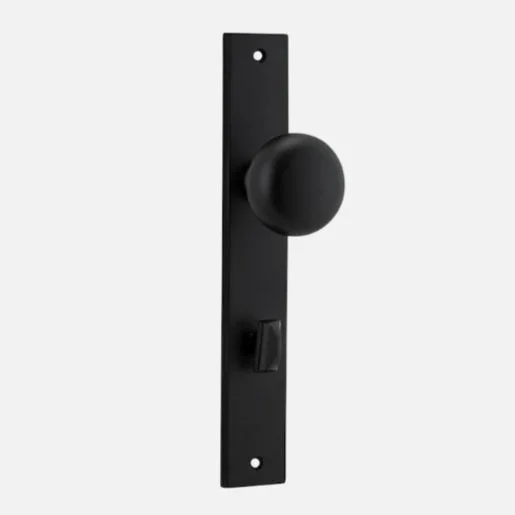 Iver Cambridge Knob in Matt Black - 2 .jpg
