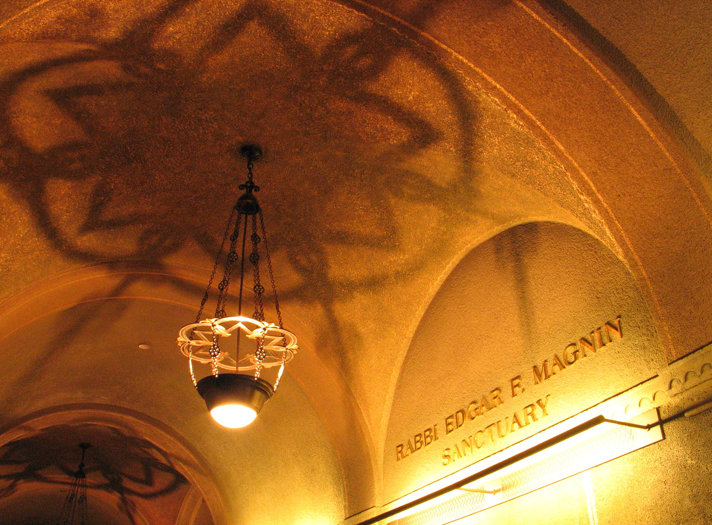 Wilshire Boulevard Temple; retrofit-restored ceiling lamp