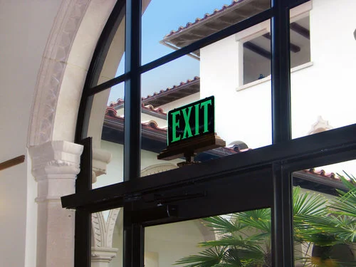 Exit & Directional Signs / Signal Lights