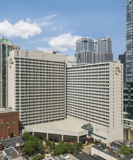 Chelsea Hotel Canada Review - Old and silver (not gold)