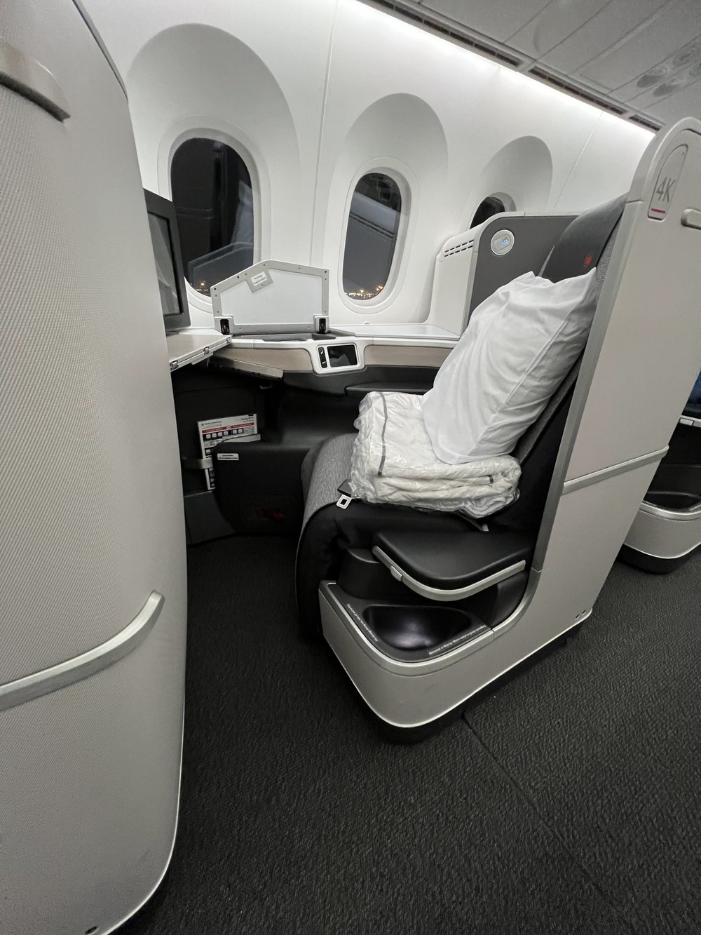 4. In-Flight Services and Amenities