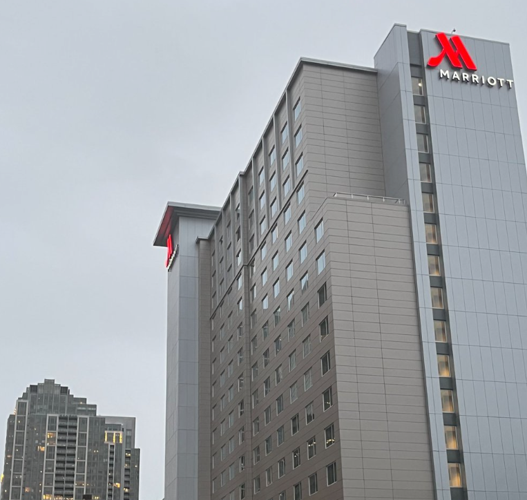 Seattle Marriott Bellevue -  A Belle Stay