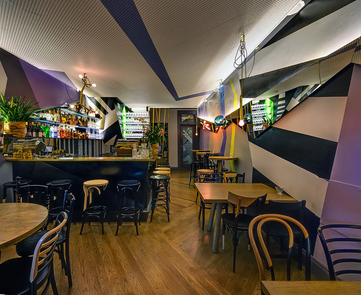 Claude's- Downstairs general view (original).jpg