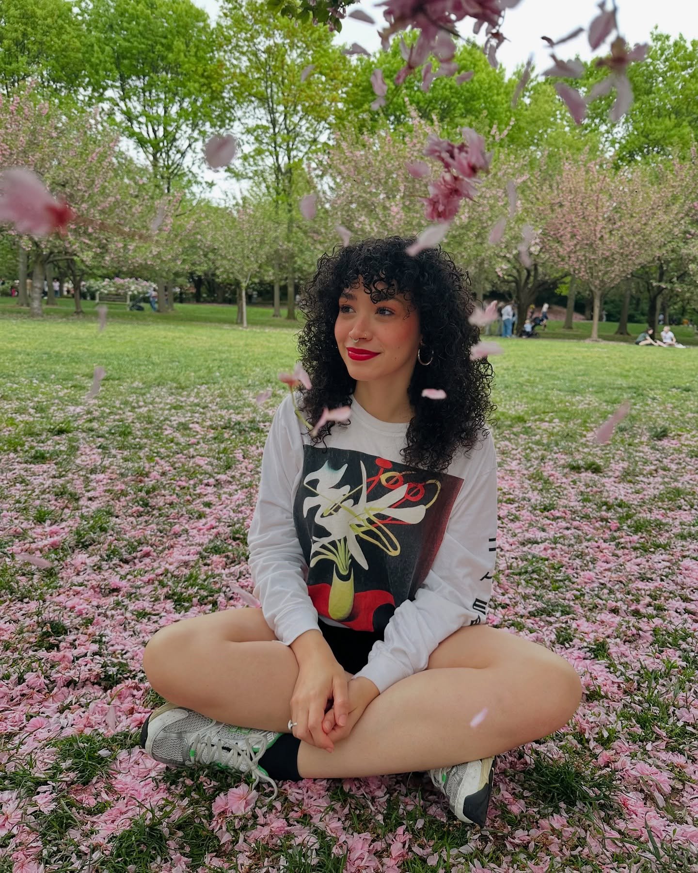 Time to switch out the closet 🌸