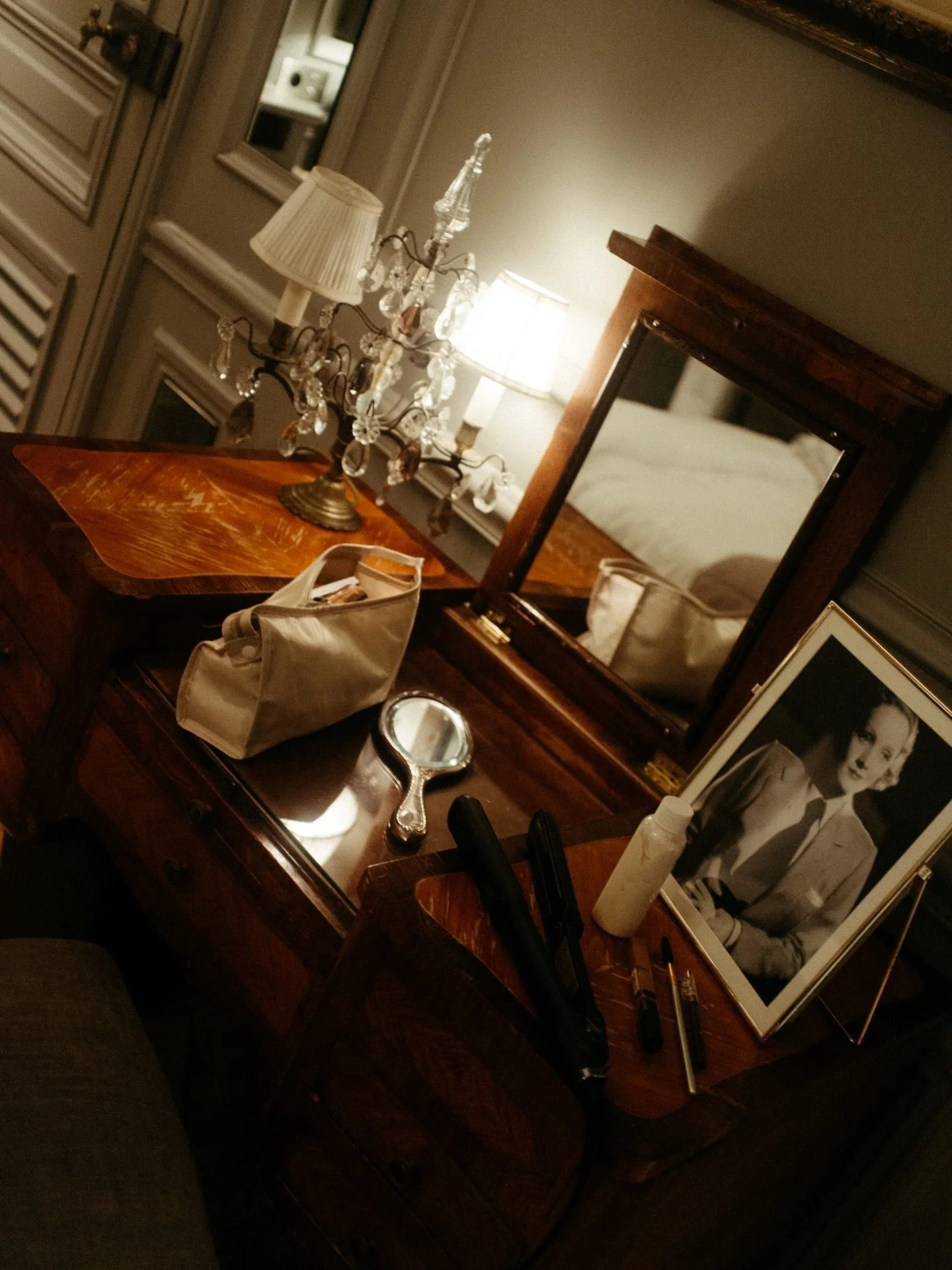 Beauties before us, 2024

#ParisWeddingPhotographer
#LuxuryWedding
#FineArtWedding