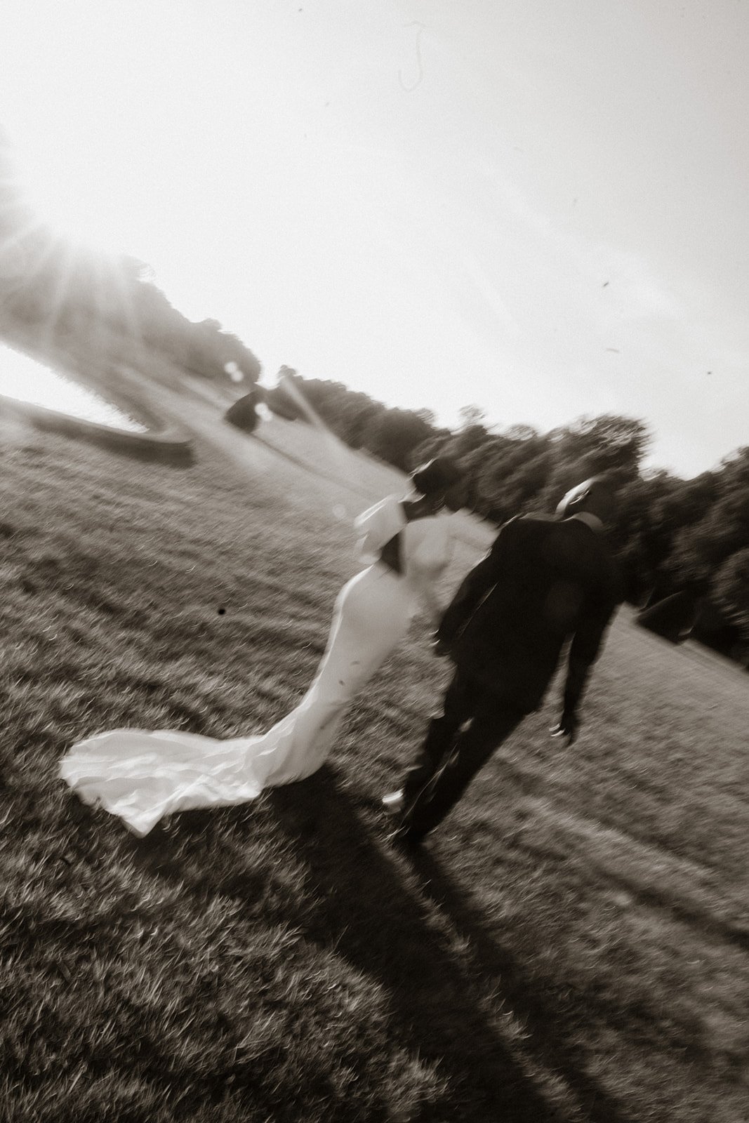 Edwige & Stéphane (B&W) - 14.09.2024 - _elinachantelweddings-190.jpg