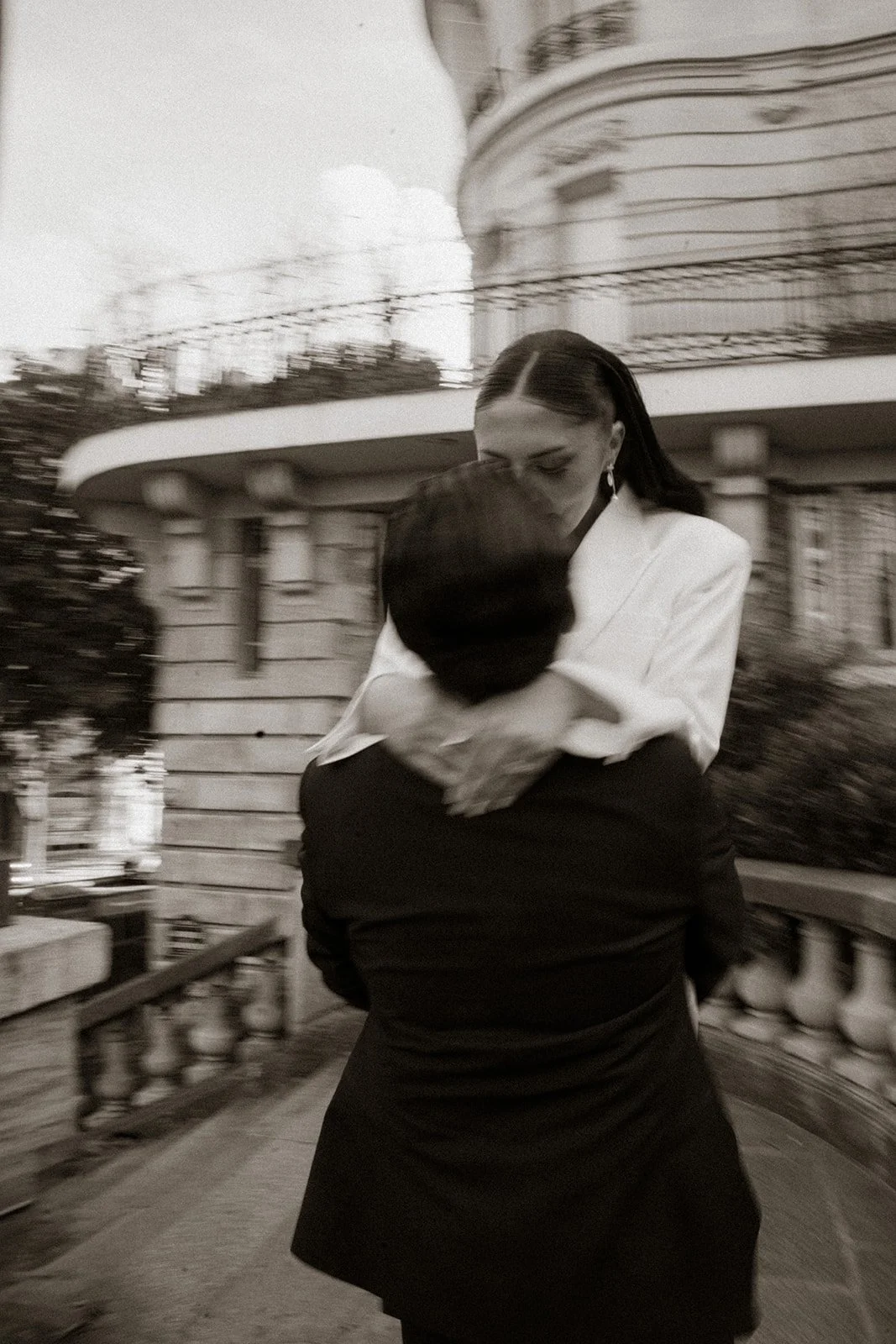 Justine & Rohail (B&W) - 25.05.2024 - _elinachantelweddings-148.jpg