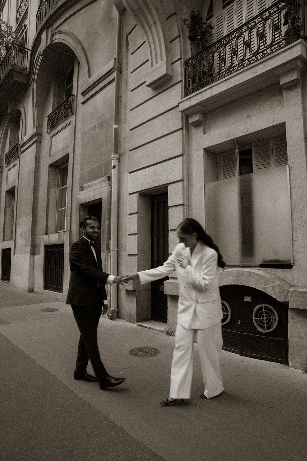 Justine & Rohail (B&W) - 25.05.2024 - _elinachantelweddings-189.jpg