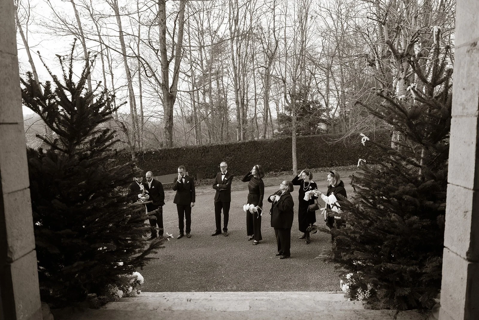 Ludmilla&Charles - d-day B&W - _elinachantelweddings-057.jpg