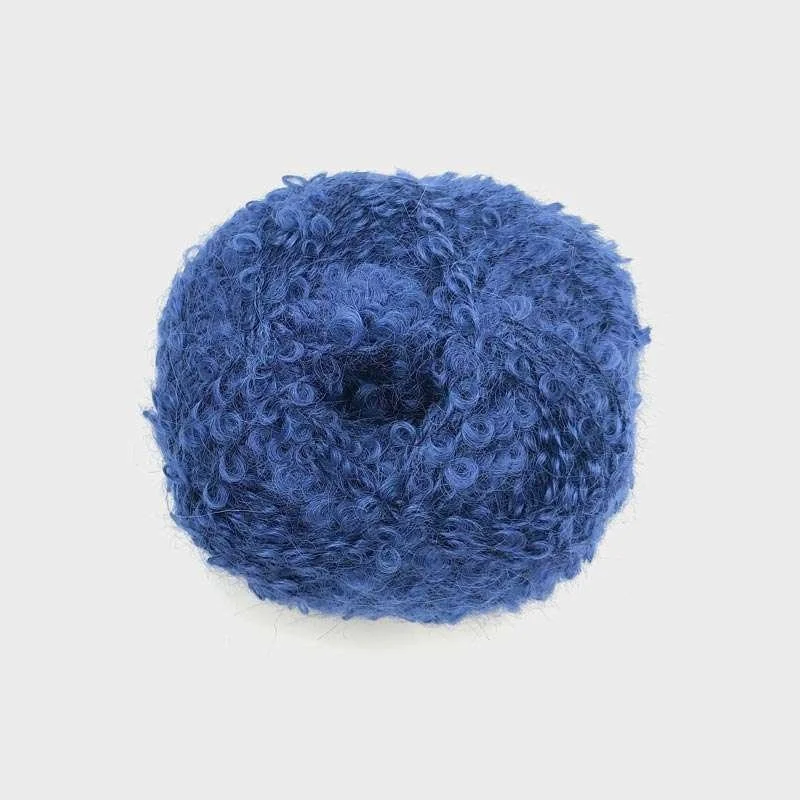 1018 dyb-blaa ball.jpg