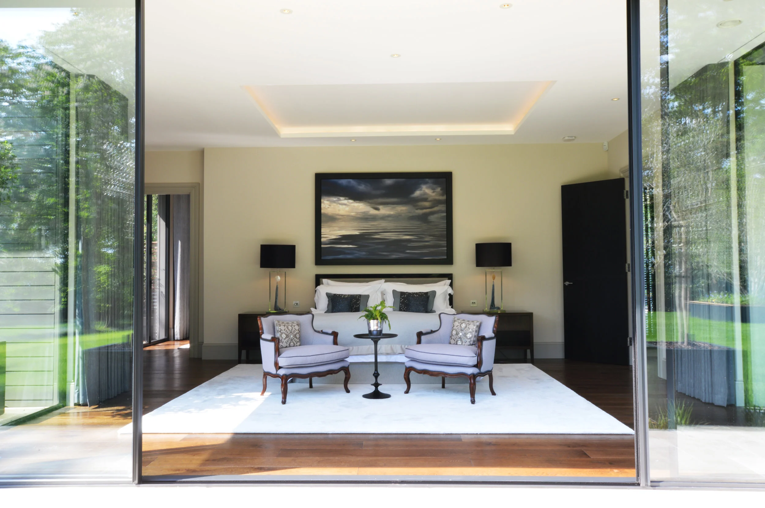 Bedroom thro door.jpg