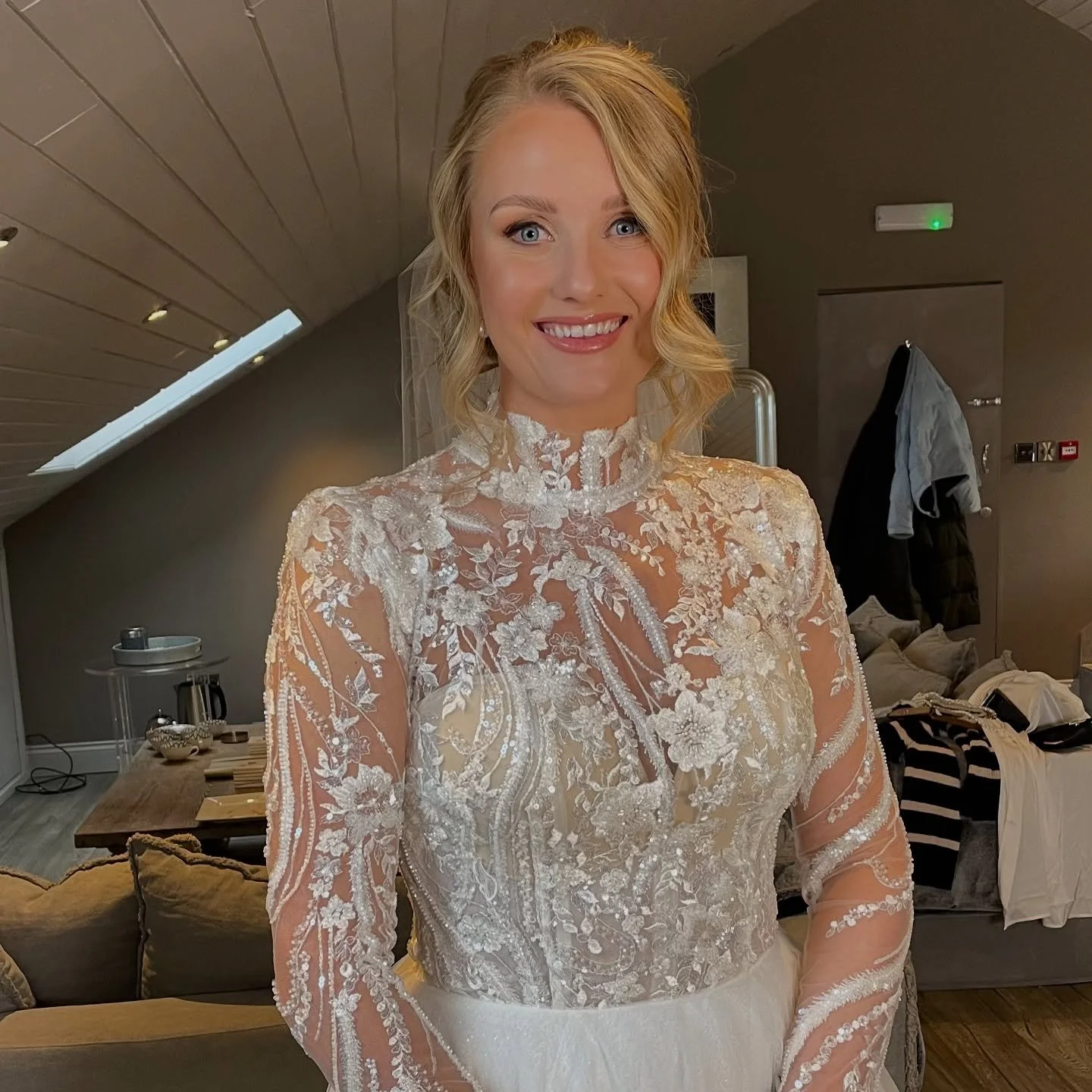 ✨2025 BRIDAL BOOKINGS STILL AVAILABLE✨

Because we are a team of 4 we do still have plenty of availability for 25/26, you haven&rsquo;t left it too late to find your bridal glam team!

For all enquiries please go via our website and fill in the form 