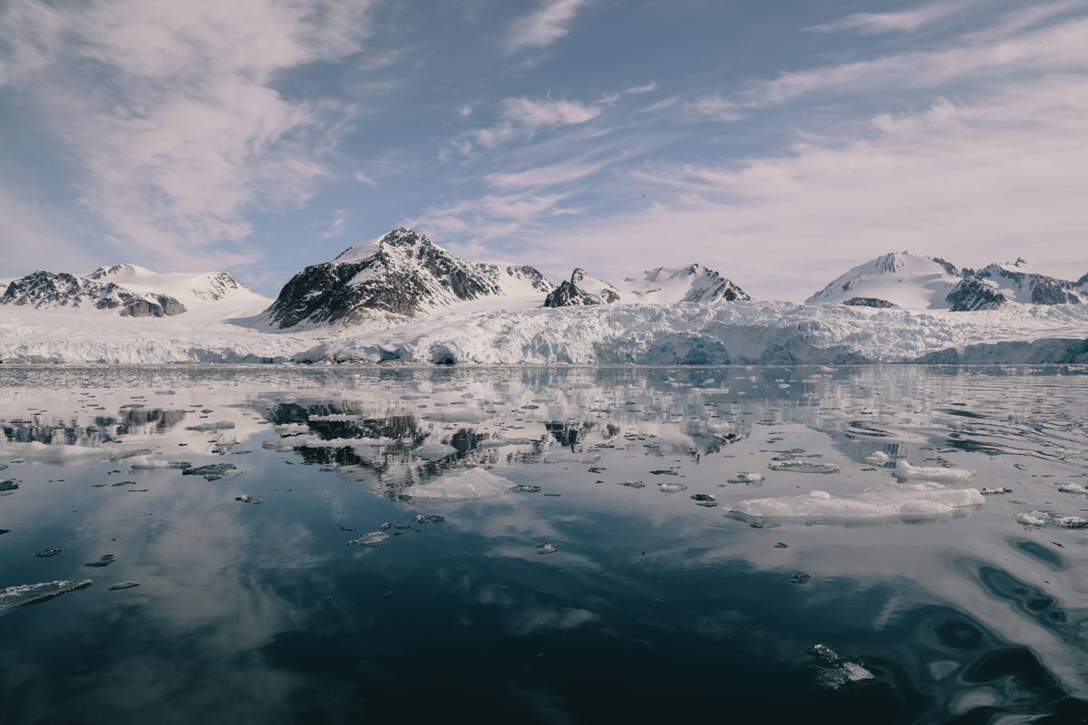 svalbard-sailing-expedition.jpg