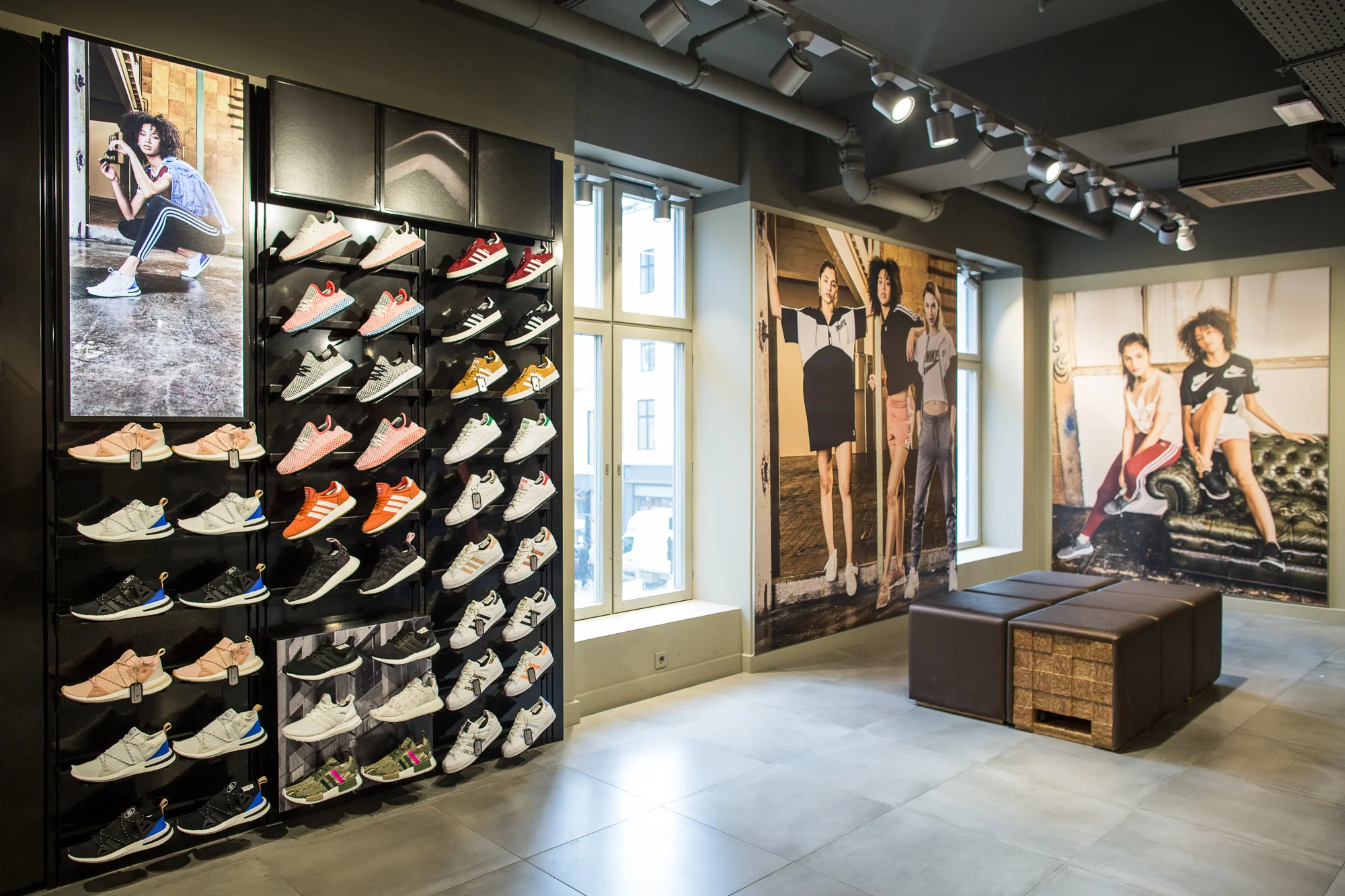 Footlocker Oslo_Arkyn_Intermarketing_©Jonas Meek_01.jpg