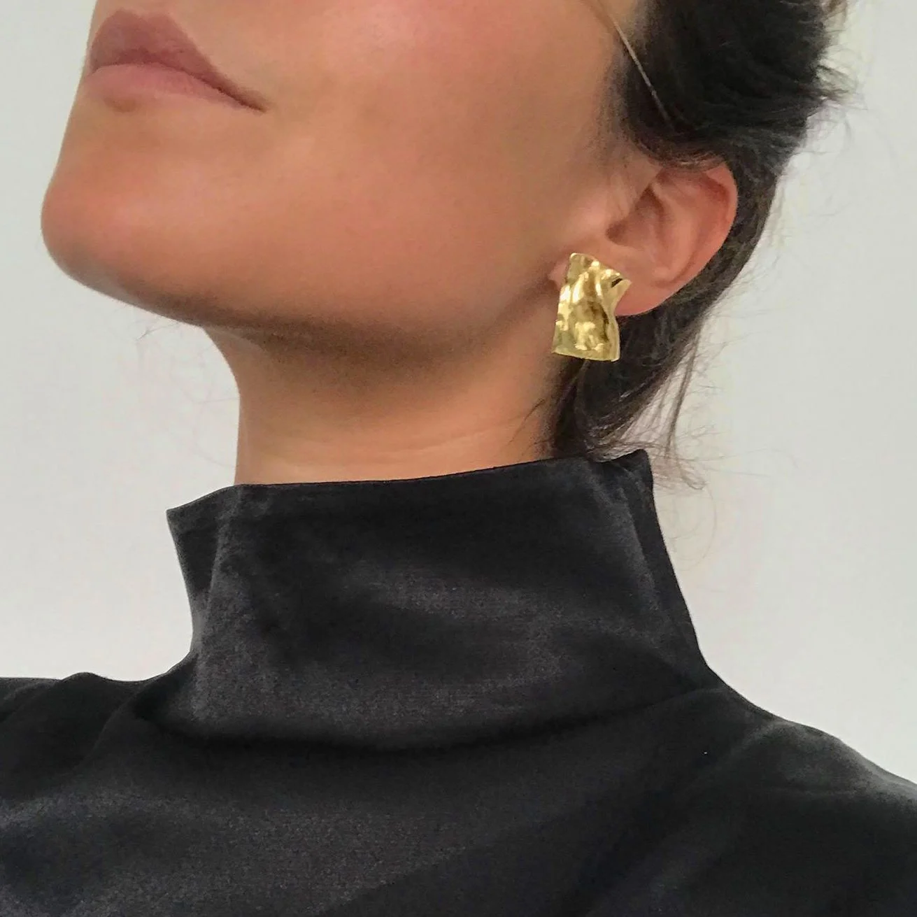 Aan folded earrings I.jpg