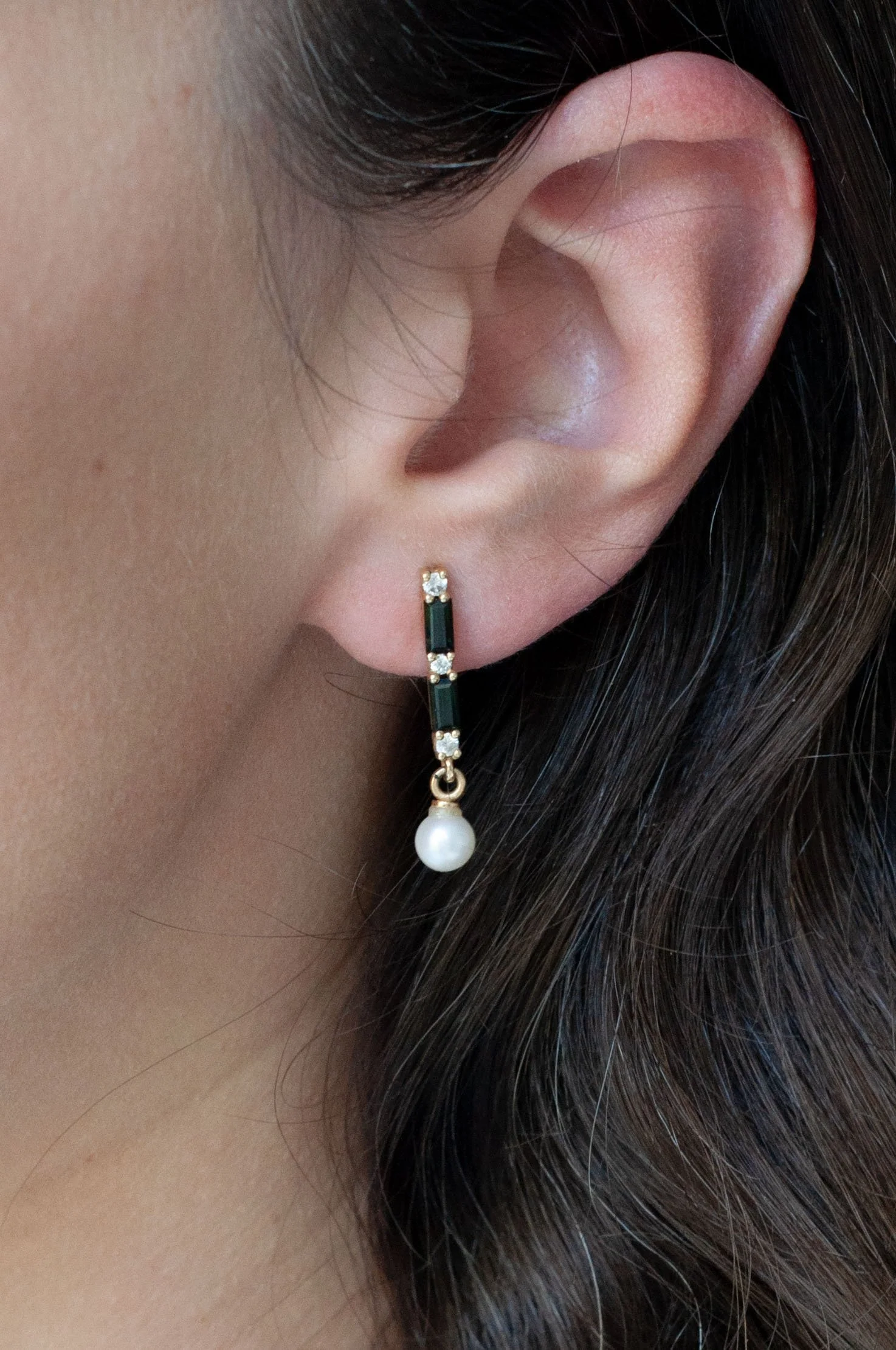 14K GG oorbellen tourmalijn groen diamant 1.jpg