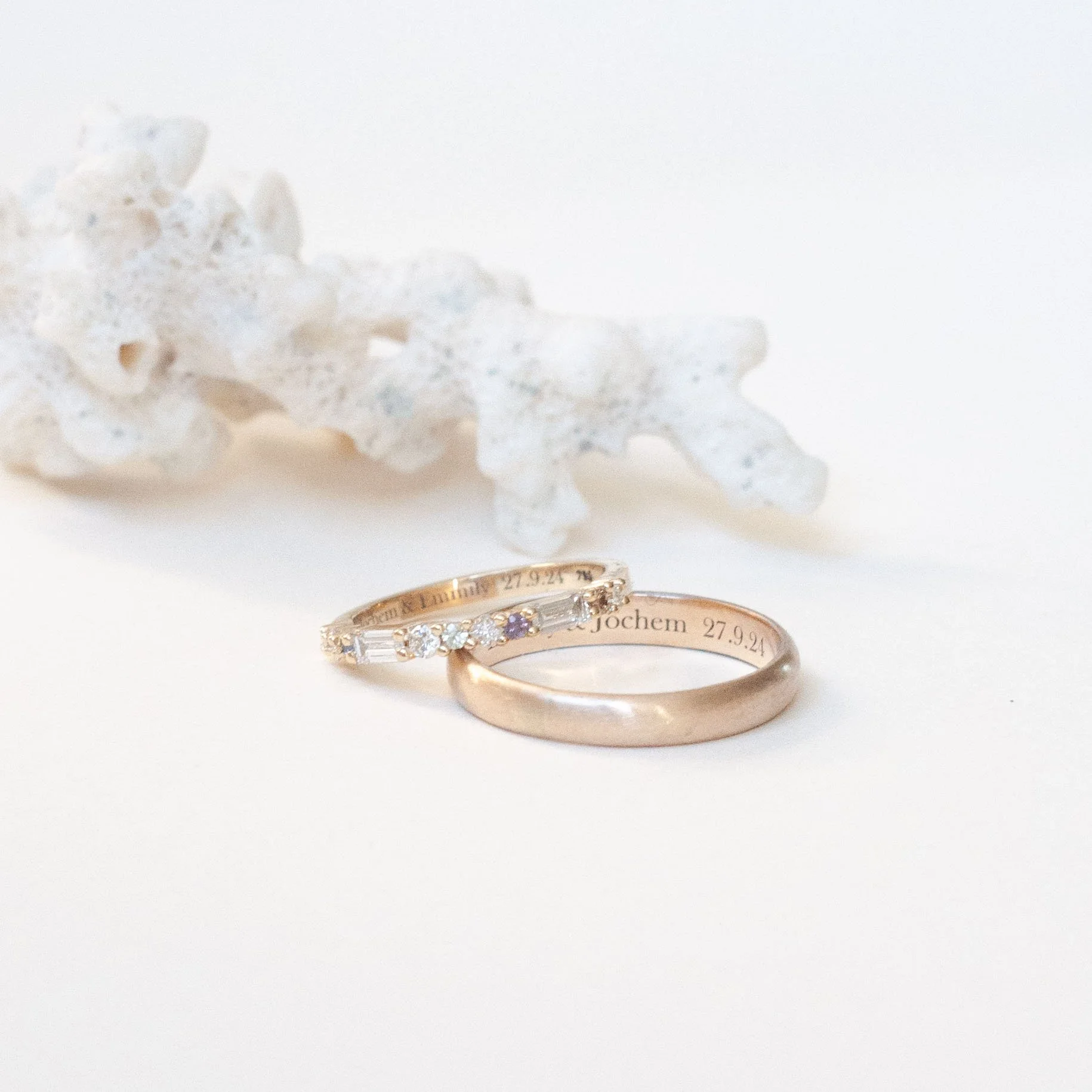 18K GG trouwringen emmily jochem 2.jpg