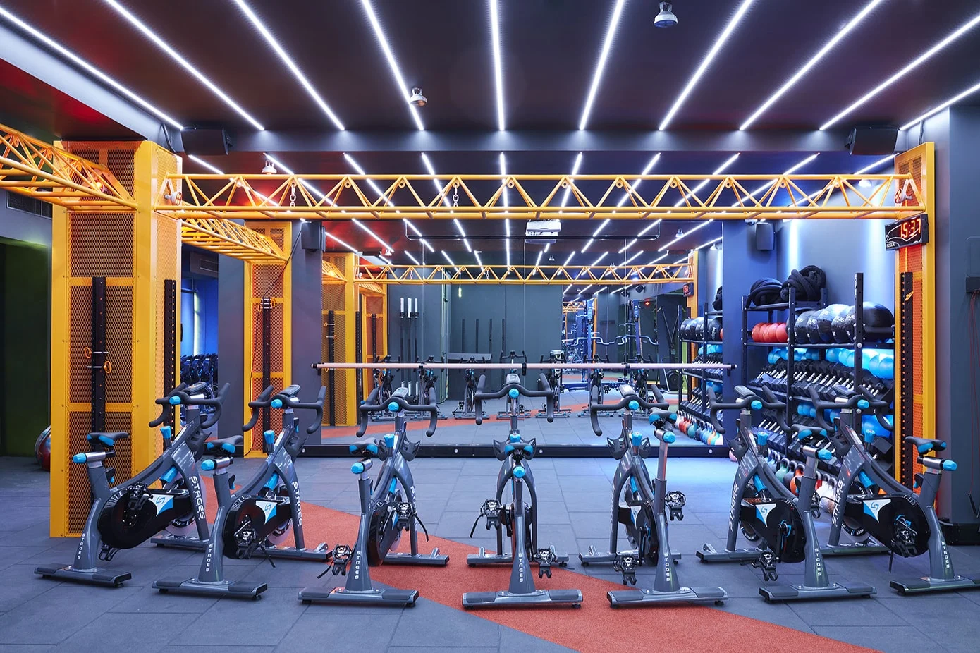 Fitclub_27-04-18_0125_72 copy 2.jpg