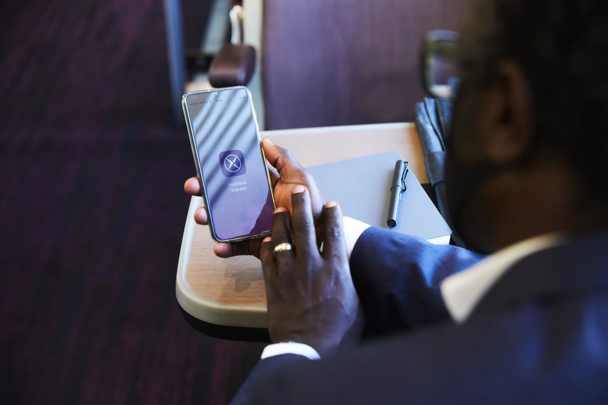 heathrow-express-train-app-business-class-mobile.jpg
