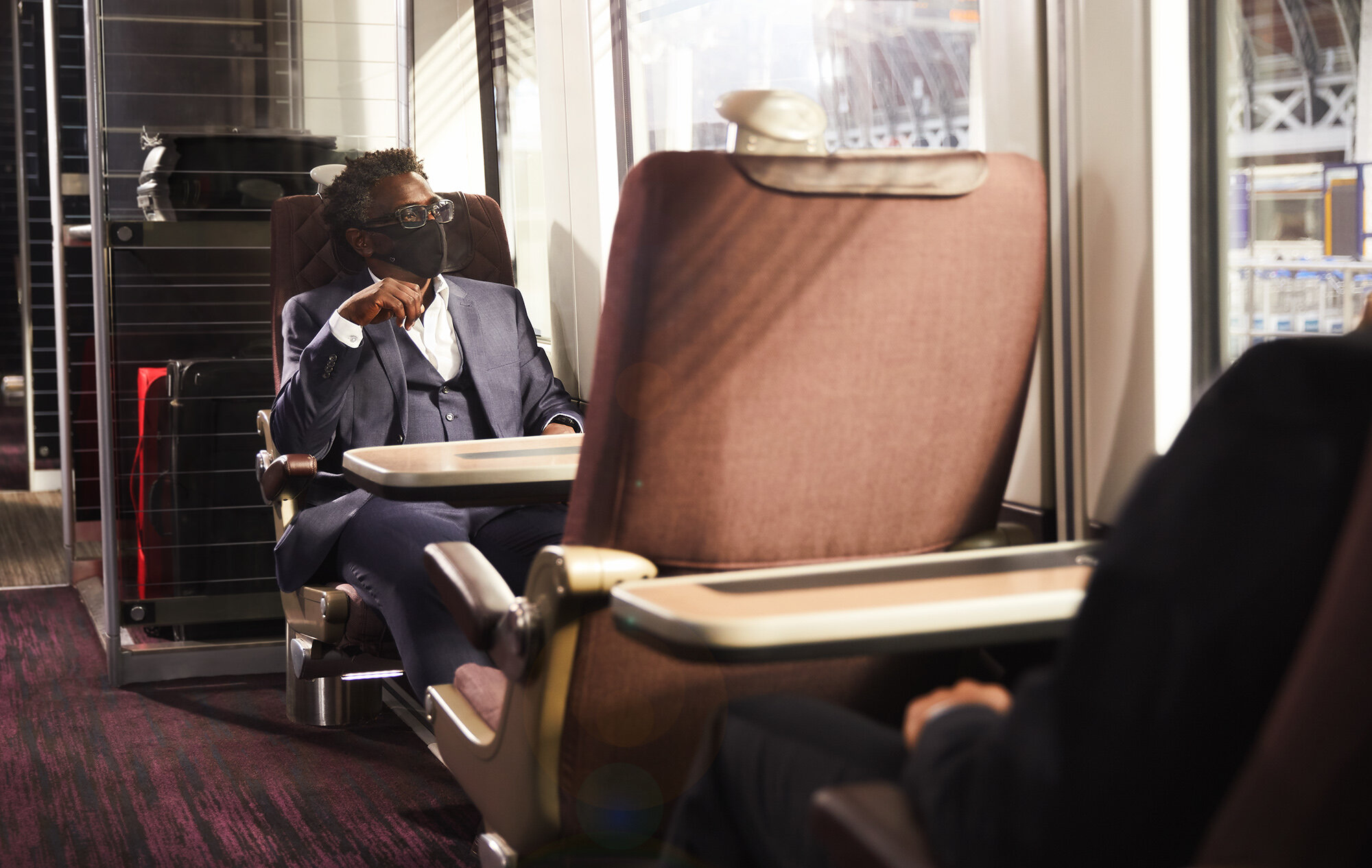 heathrow-express-train-paddington-businessman-station-train.jpg