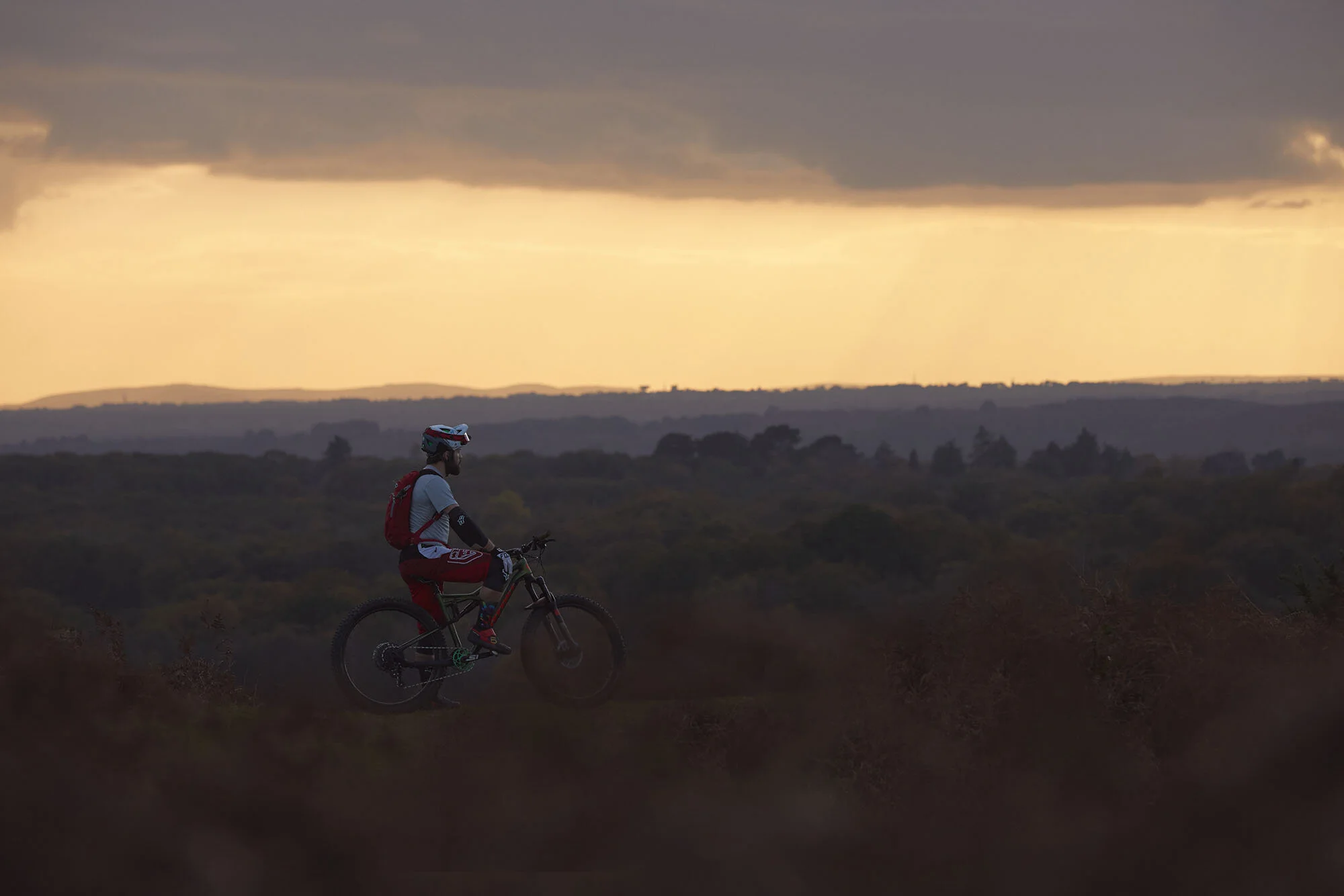 UK-NewForest-Jamie-Mountain-Biking-04.jpg